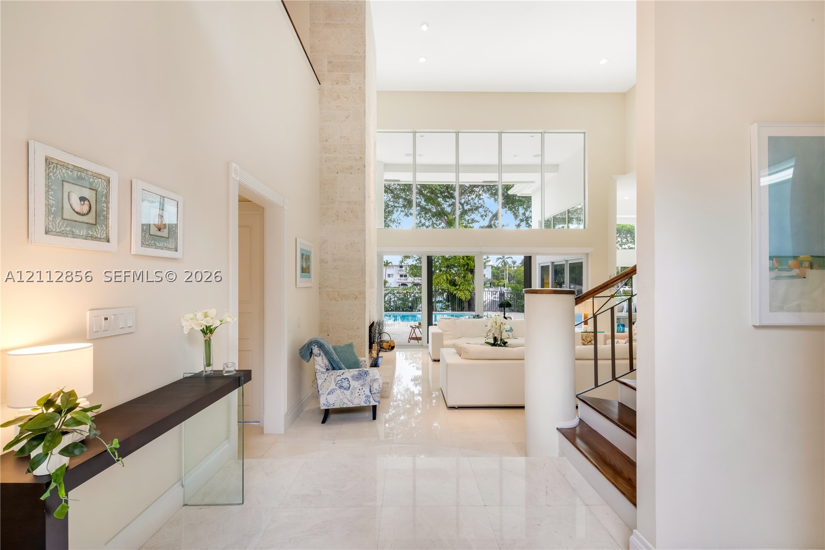 285 Las Brisas Ct Coral Gables, FL 33143