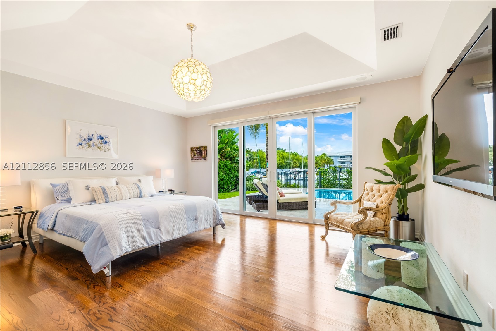 285 Las Brisas Ct Coral Gables, FL 33143