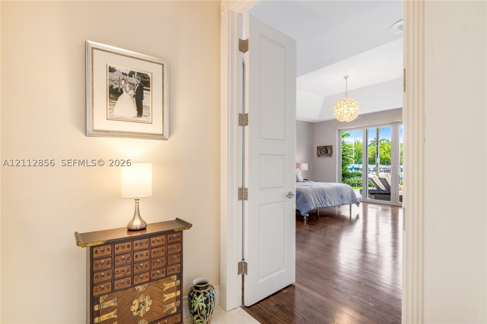 285 Las Brisas Ct Coral Gables, FL 33143