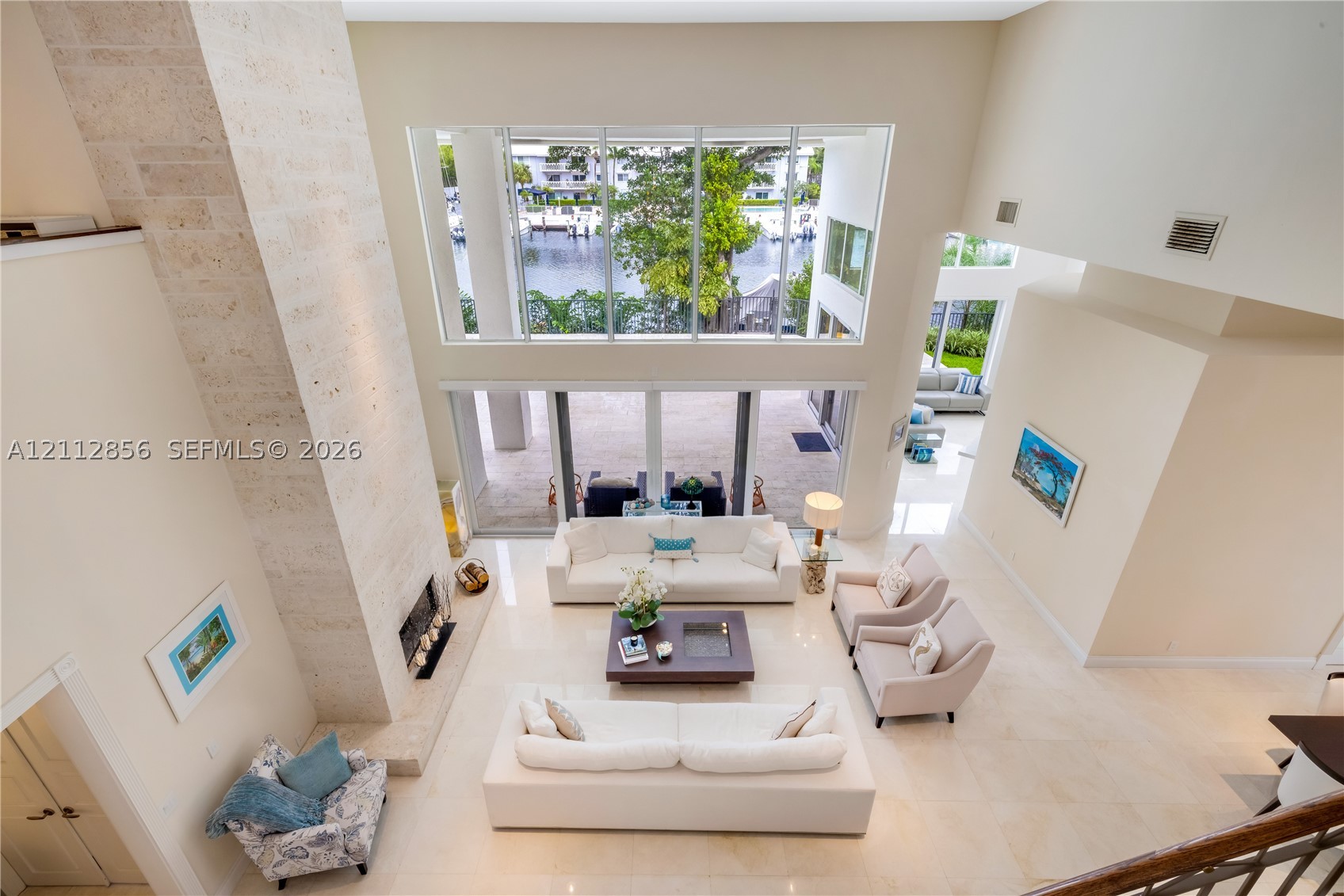 285 Las Brisas Ct Coral Gables, FL 33143
