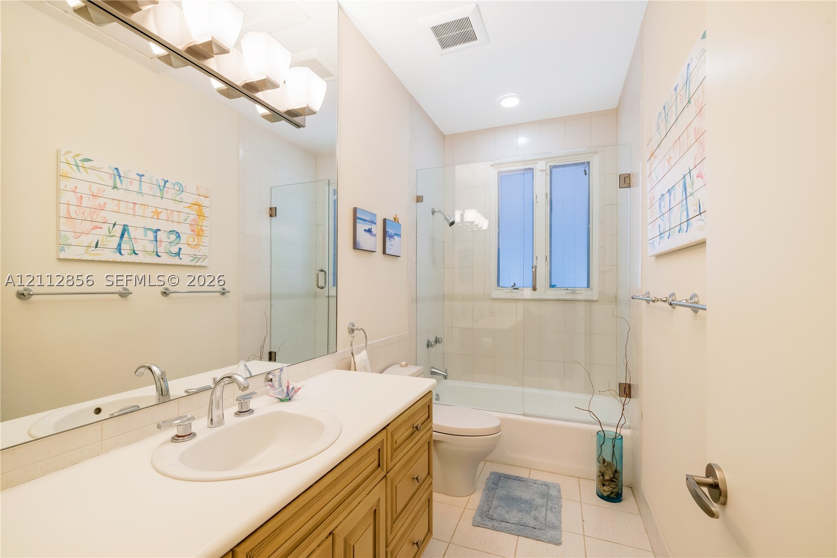 285 Las Brisas Ct Coral Gables, FL 33143