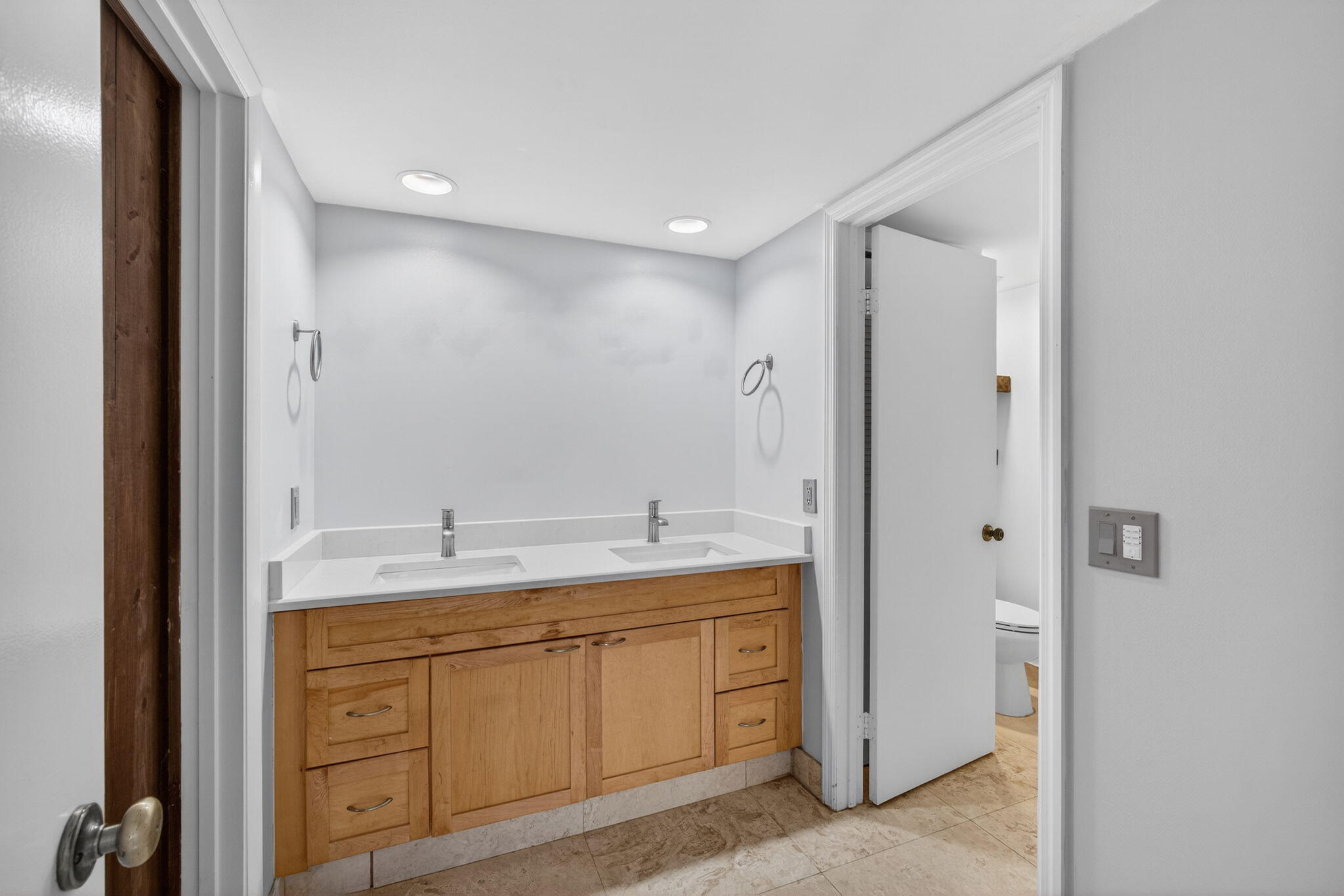 3332 N Meridian Way #B Palm Beach Gardens, FL 33410