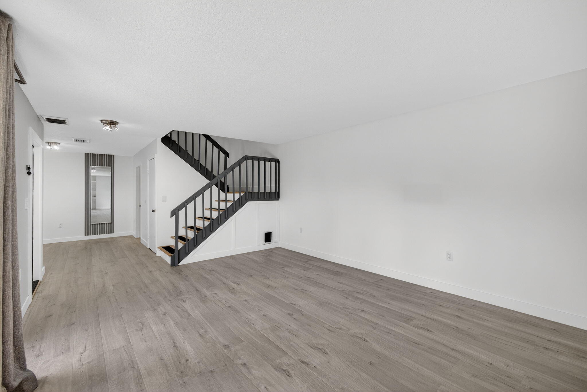 3332 N Meridian Way #B Palm Beach Gardens, FL 33410