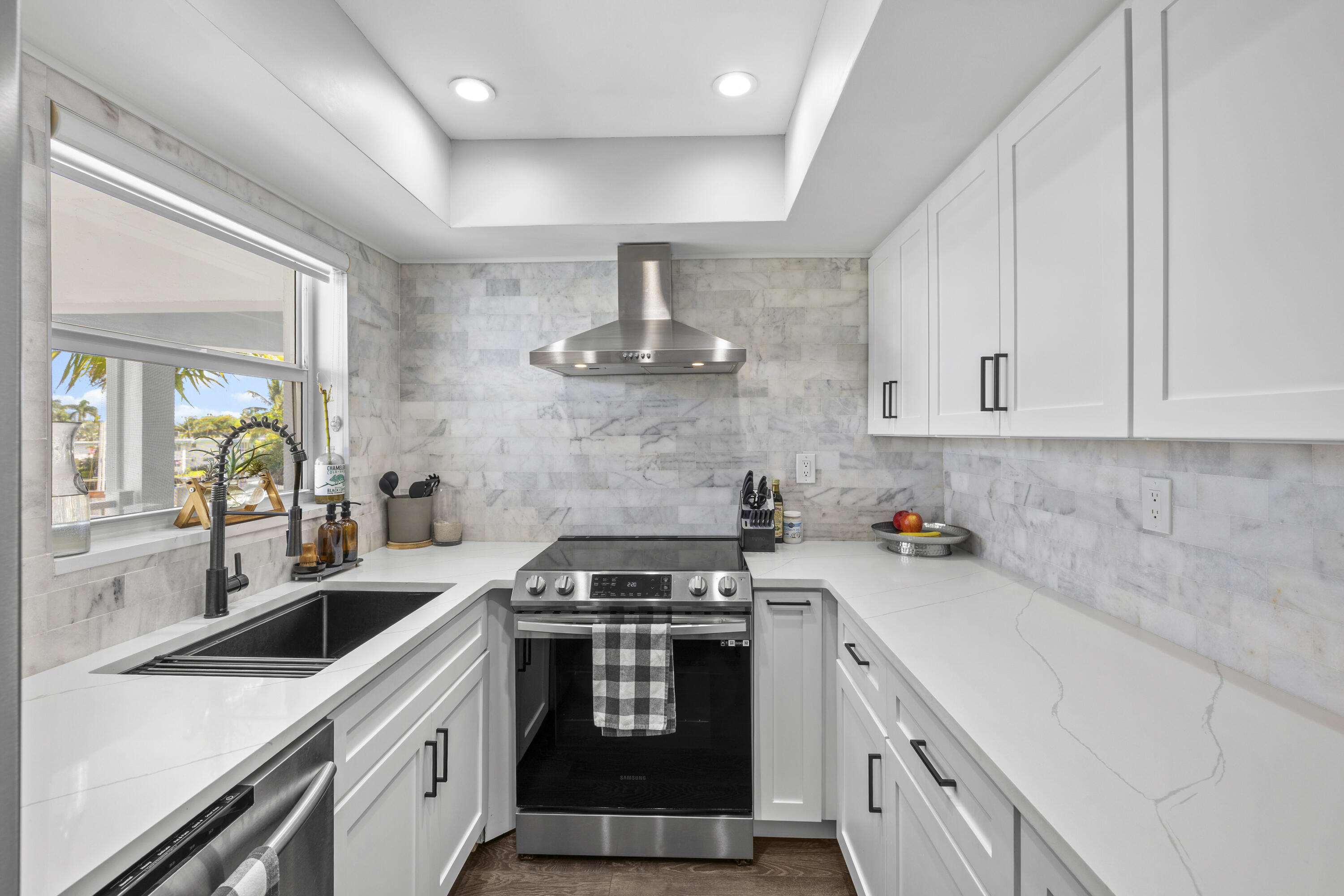 535 Hendricks #302 Fort Lauderdale, FL 33301