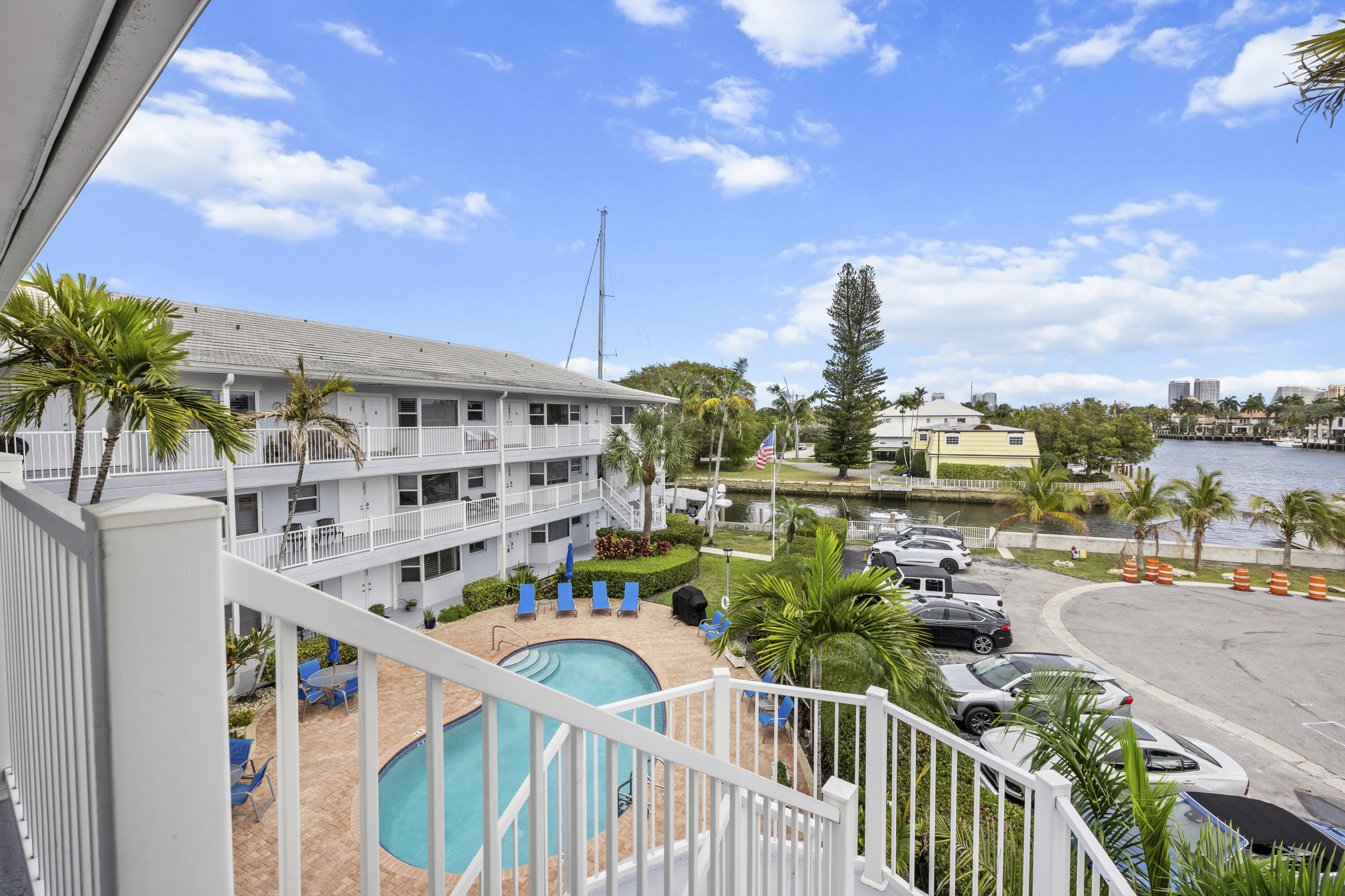 535 Hendricks #302 Fort Lauderdale, FL 33301