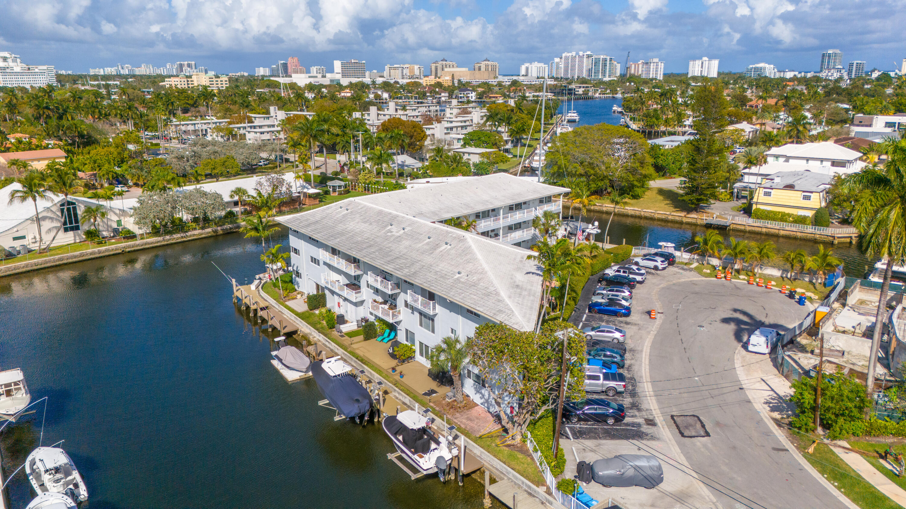 535 Hendricks #302 Fort Lauderdale, FL 33301