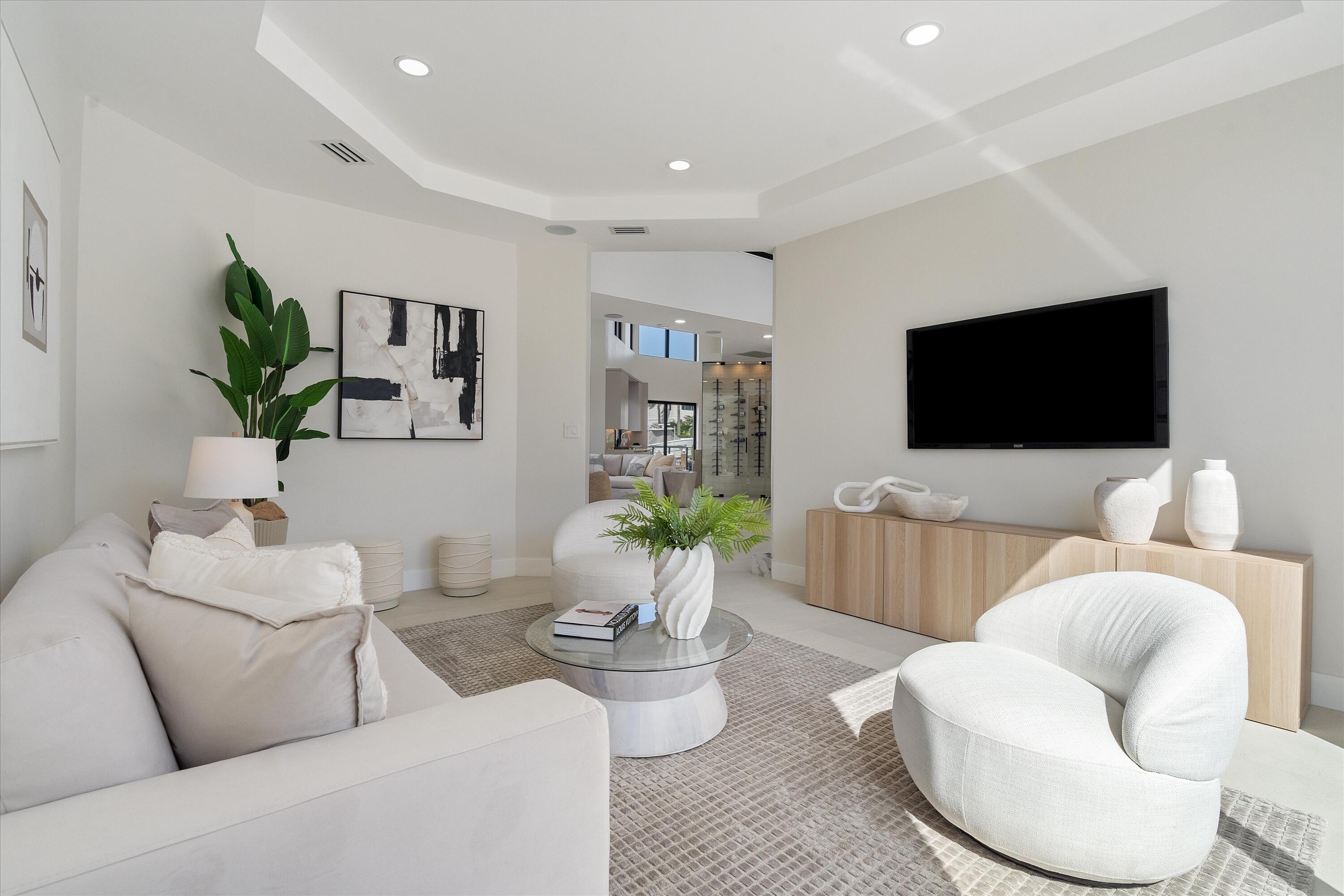 3721 NE 30th Lighthouse Point, FL 33064