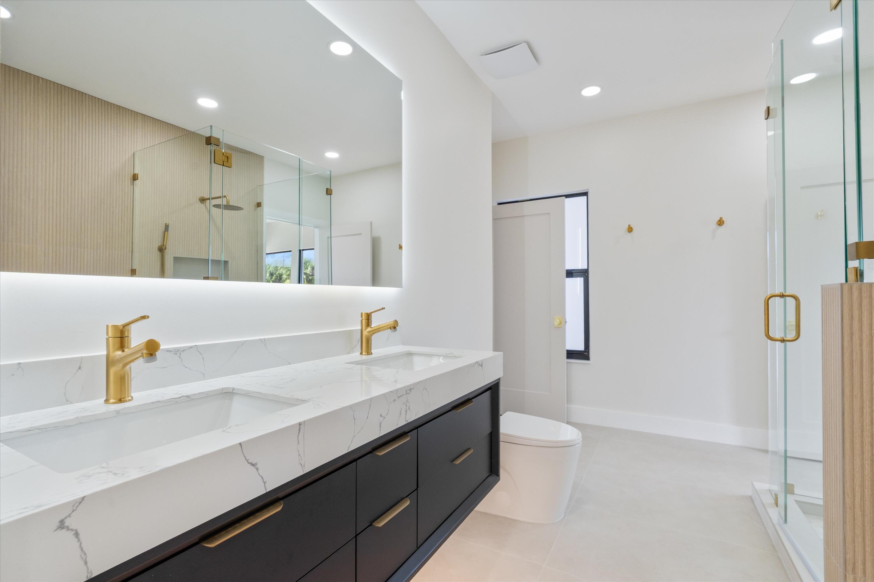 3721 NE 30th Lighthouse Point, FL 33064