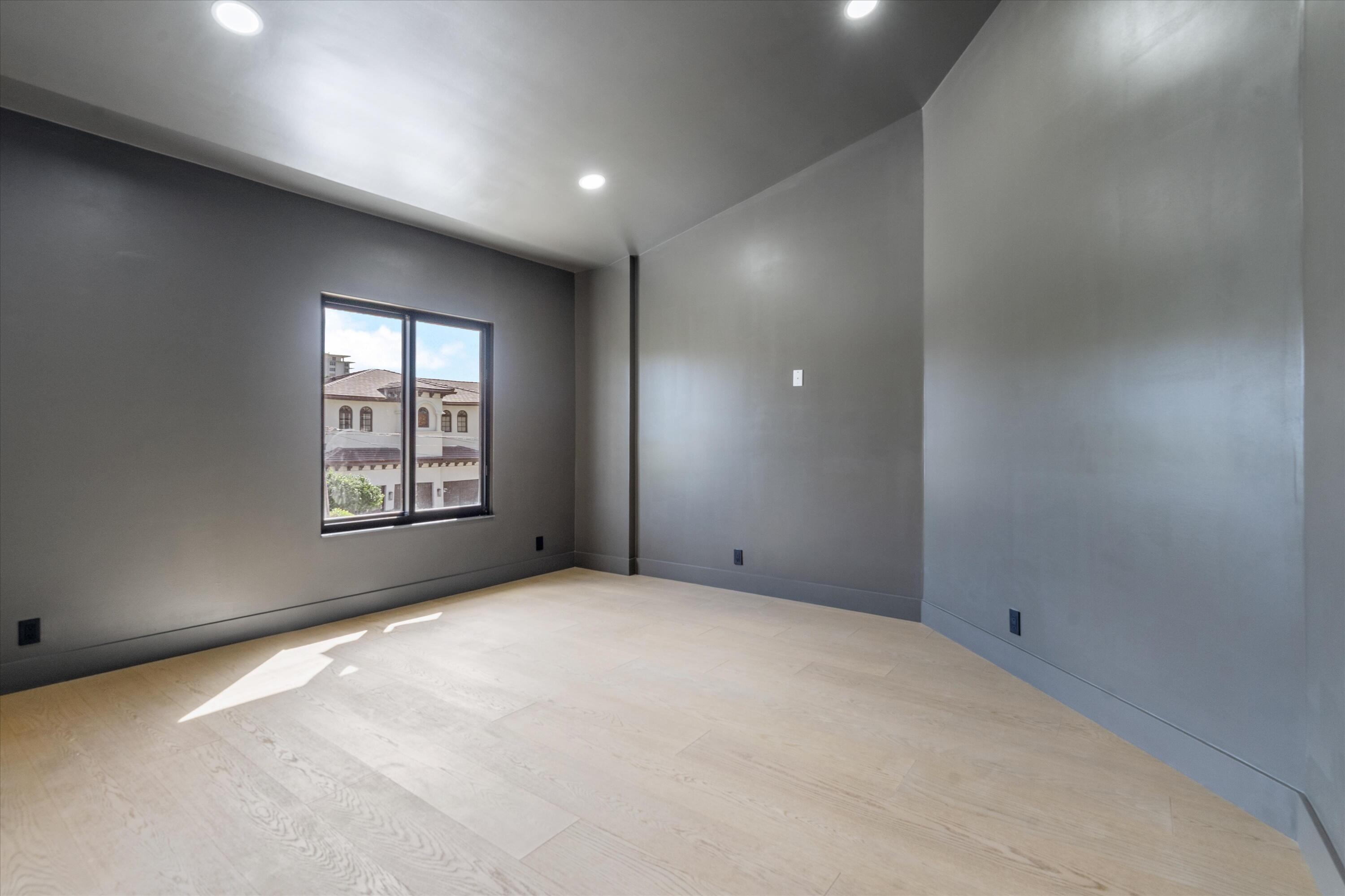 3721 NE 30th Lighthouse Point, FL 33064