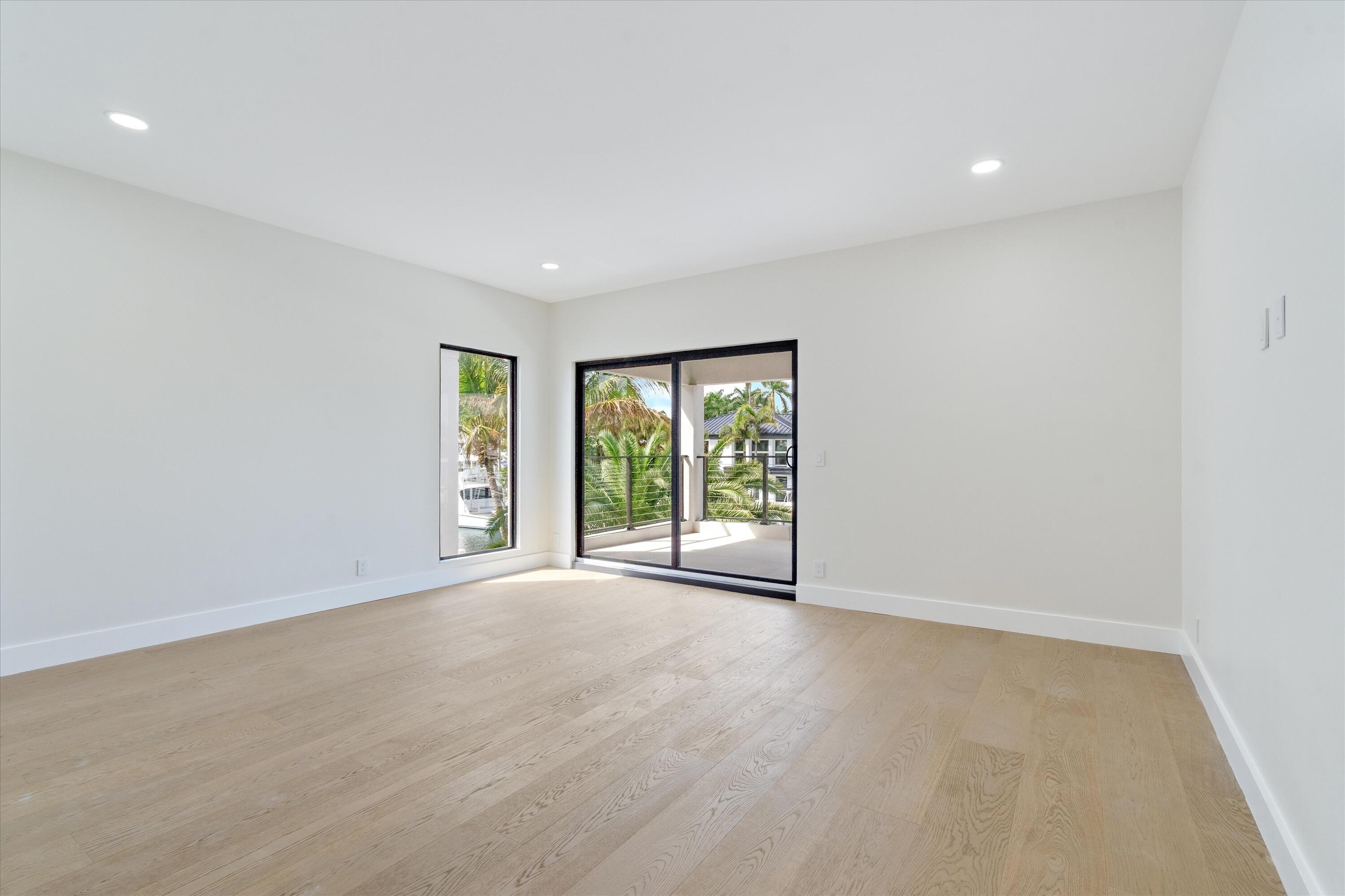 3721 NE 30th Lighthouse Point, FL 33064