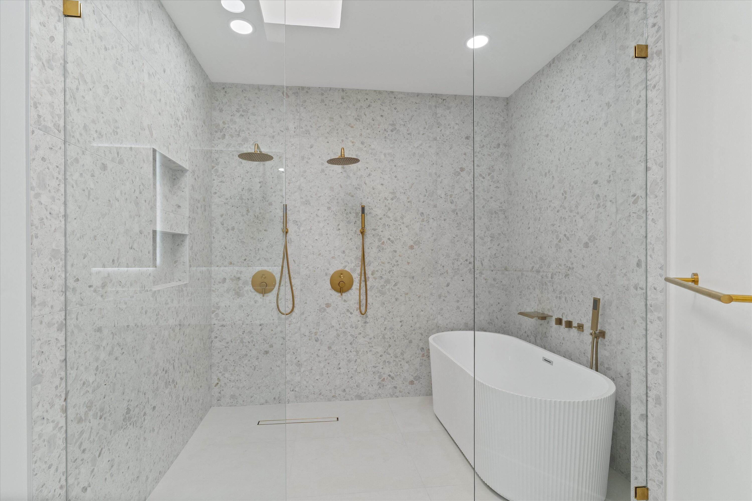 3721 NE 30th Lighthouse Point, FL 33064