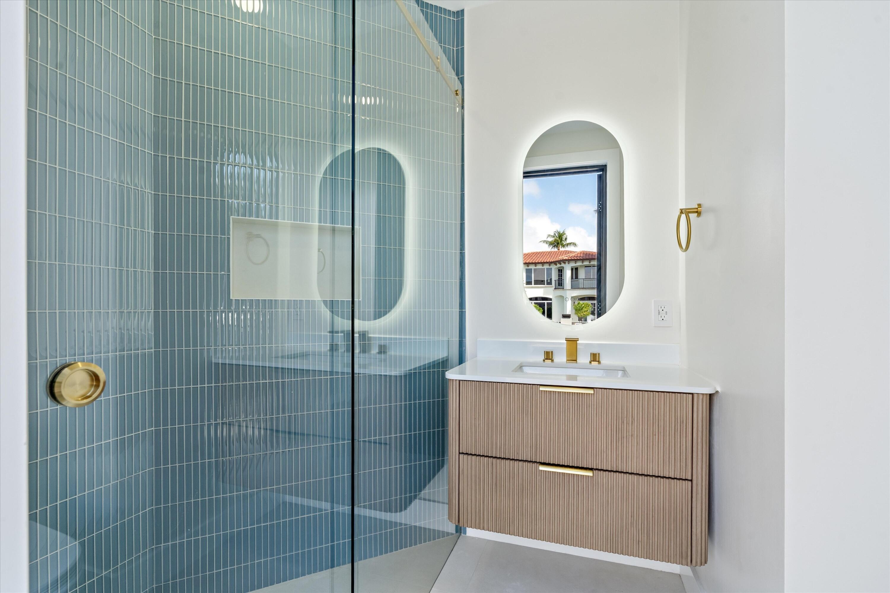 3721 NE 30th Lighthouse Point, FL 33064