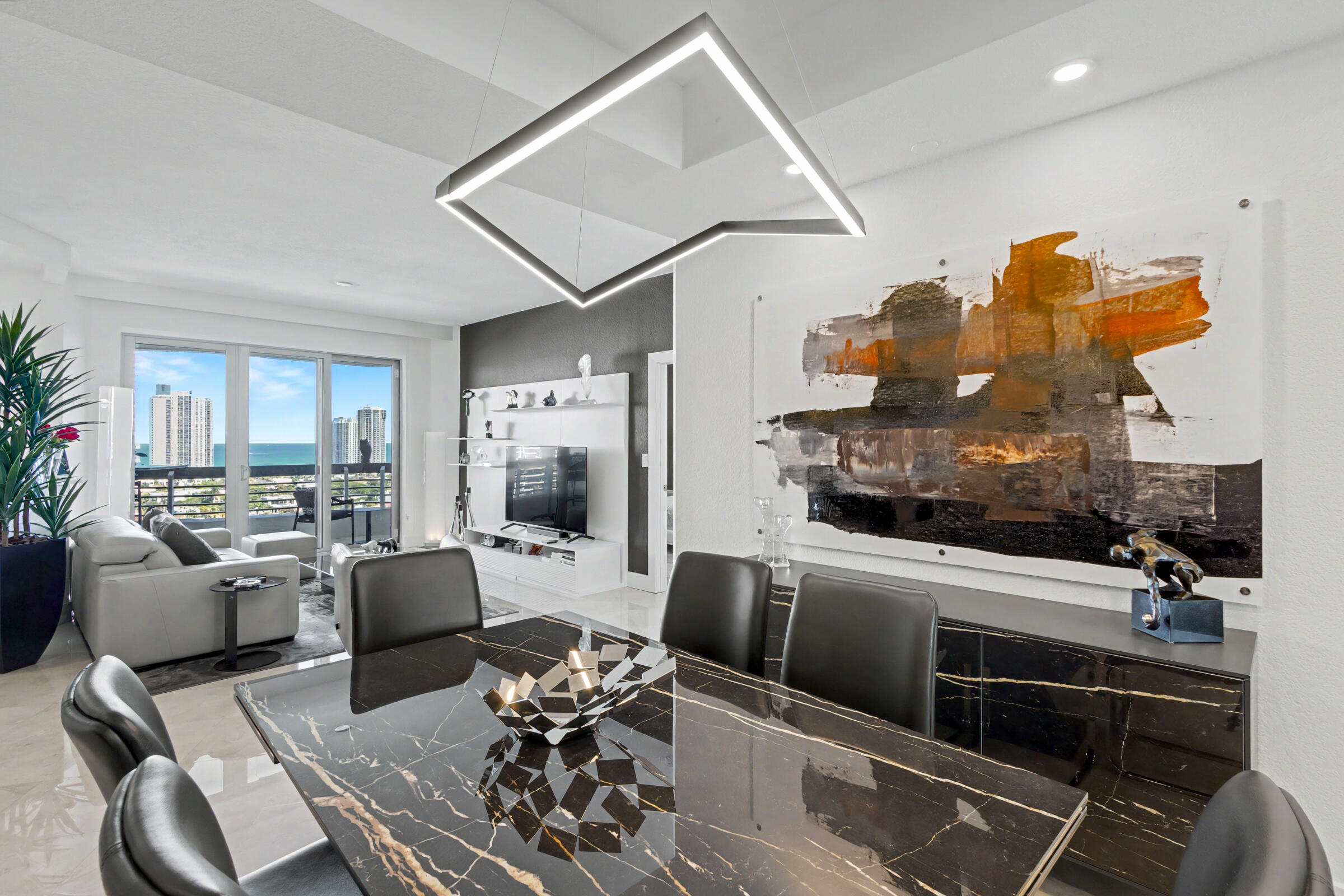 3600 Mystic Pointe #1916 Aventura, FL 33180