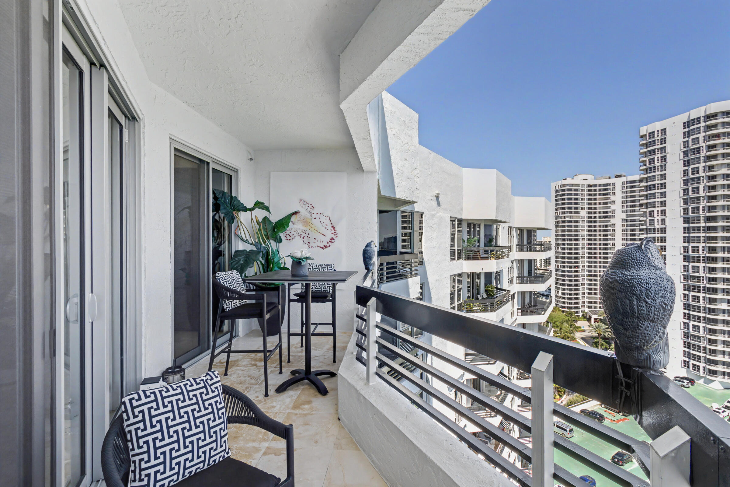 3600 Mystic Pointe #1916 Aventura, FL 33180
