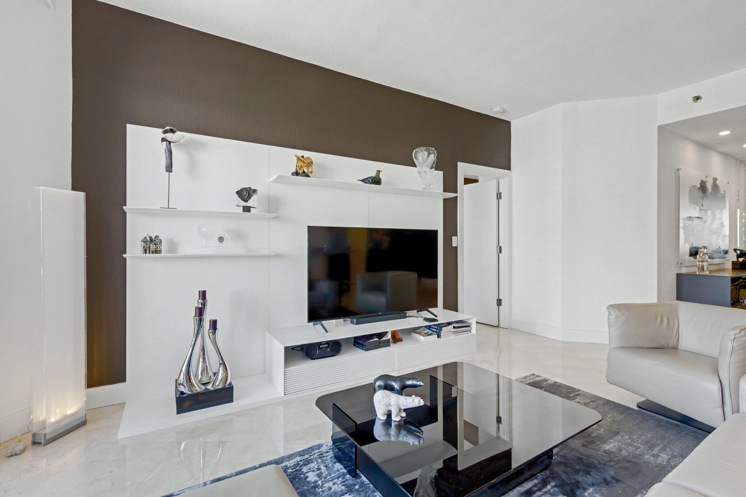 3600 Mystic Pointe #1916 Aventura, FL 33180