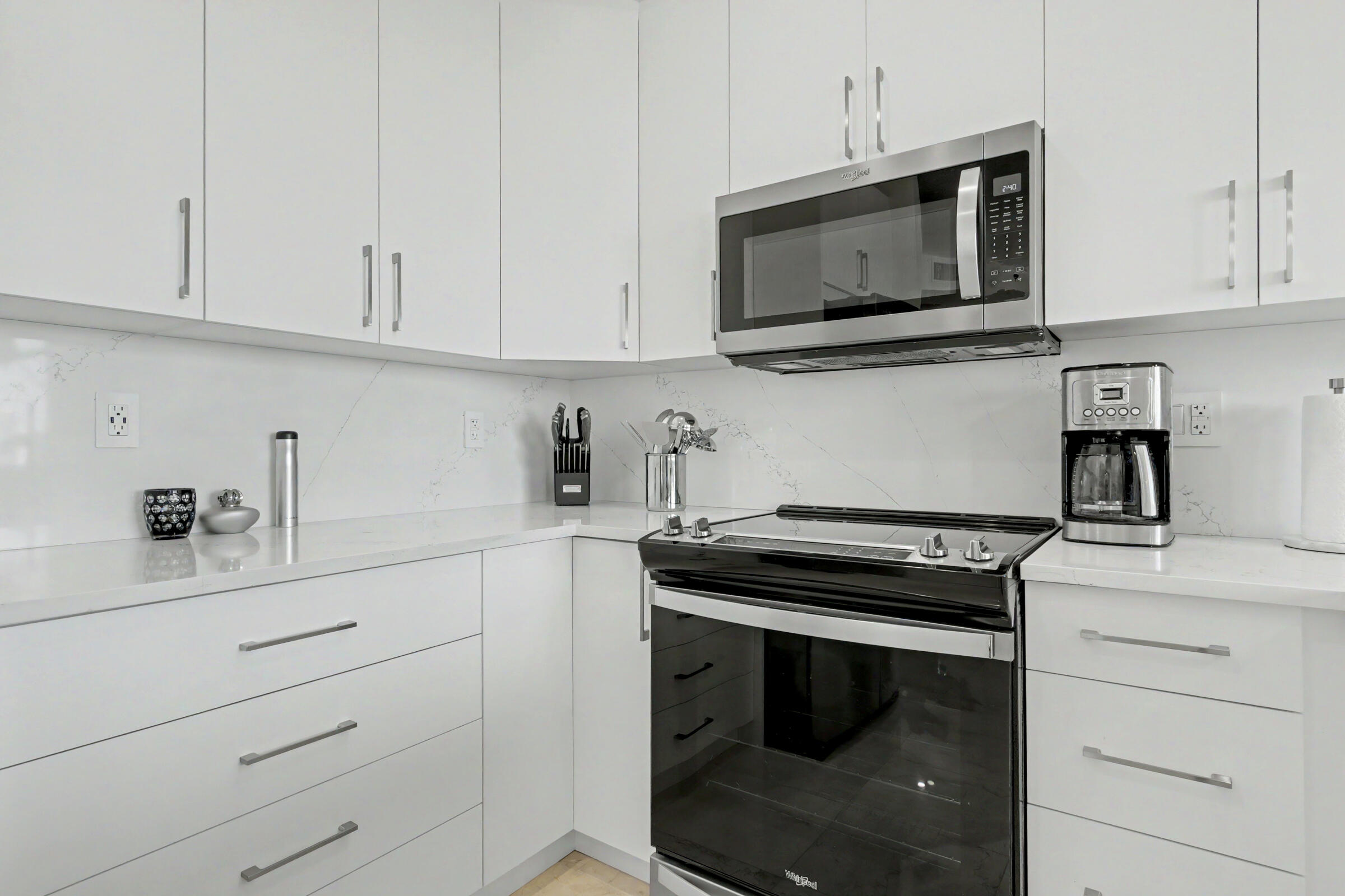 3600 Mystic Pointe #1916 Aventura, FL 33180