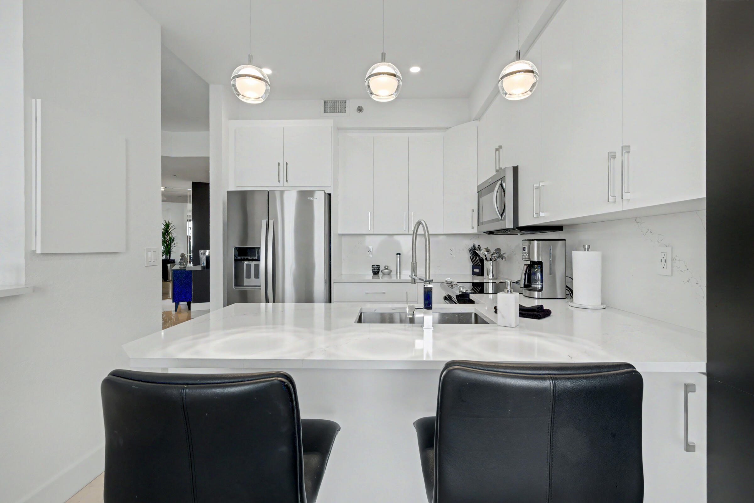 3600 Mystic Pointe #1916 Aventura, FL 33180