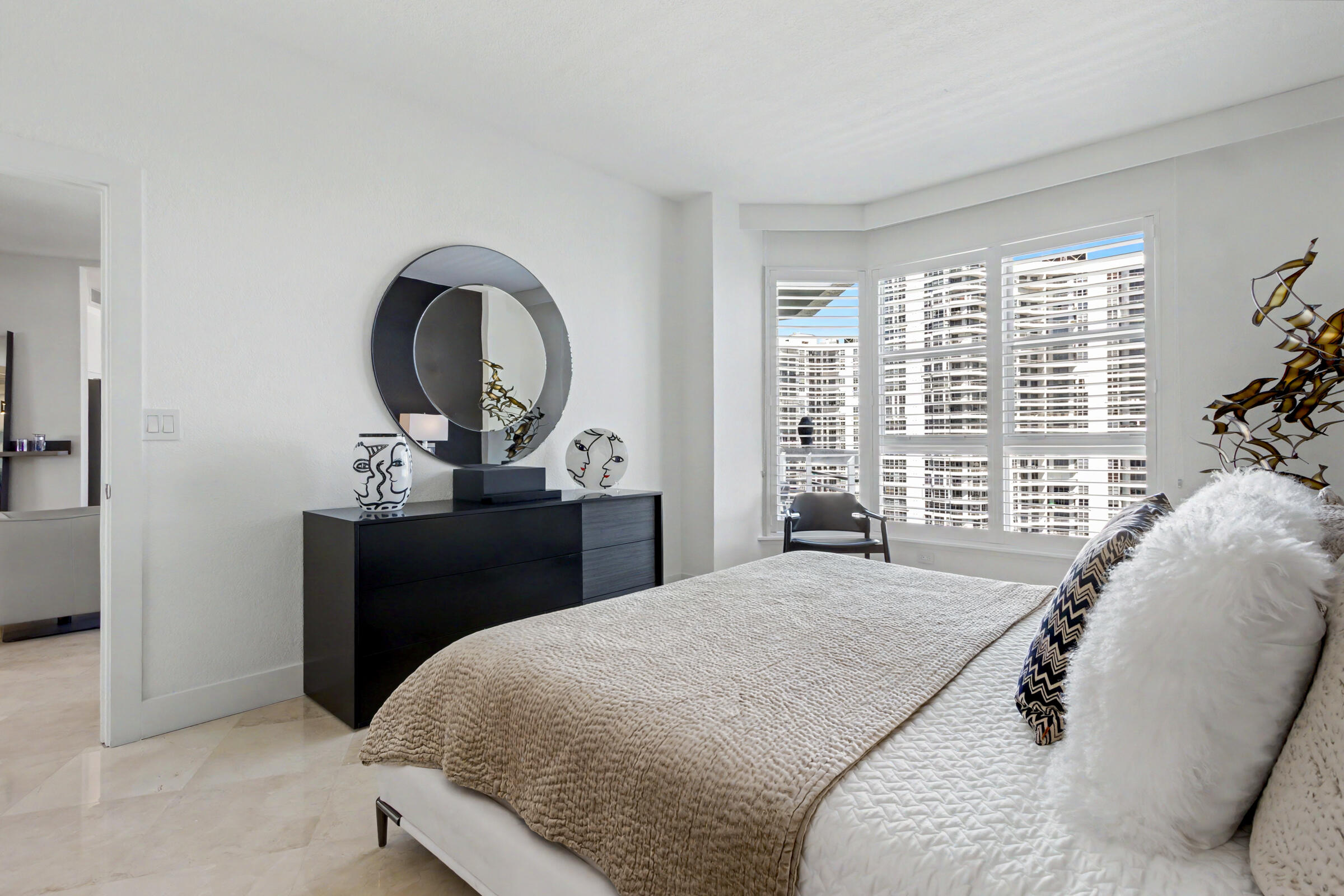 3600 Mystic Pointe #1916 Aventura, FL 33180