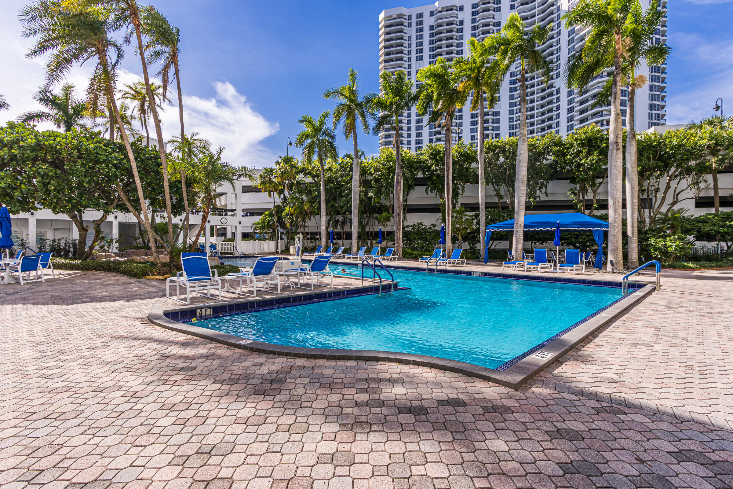 3600 Mystic Pointe #1916 Aventura, FL 33180