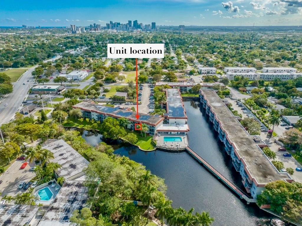 1785 N Andrews #202e