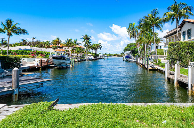 102 Bonito Ocean Ridge, FL 33435