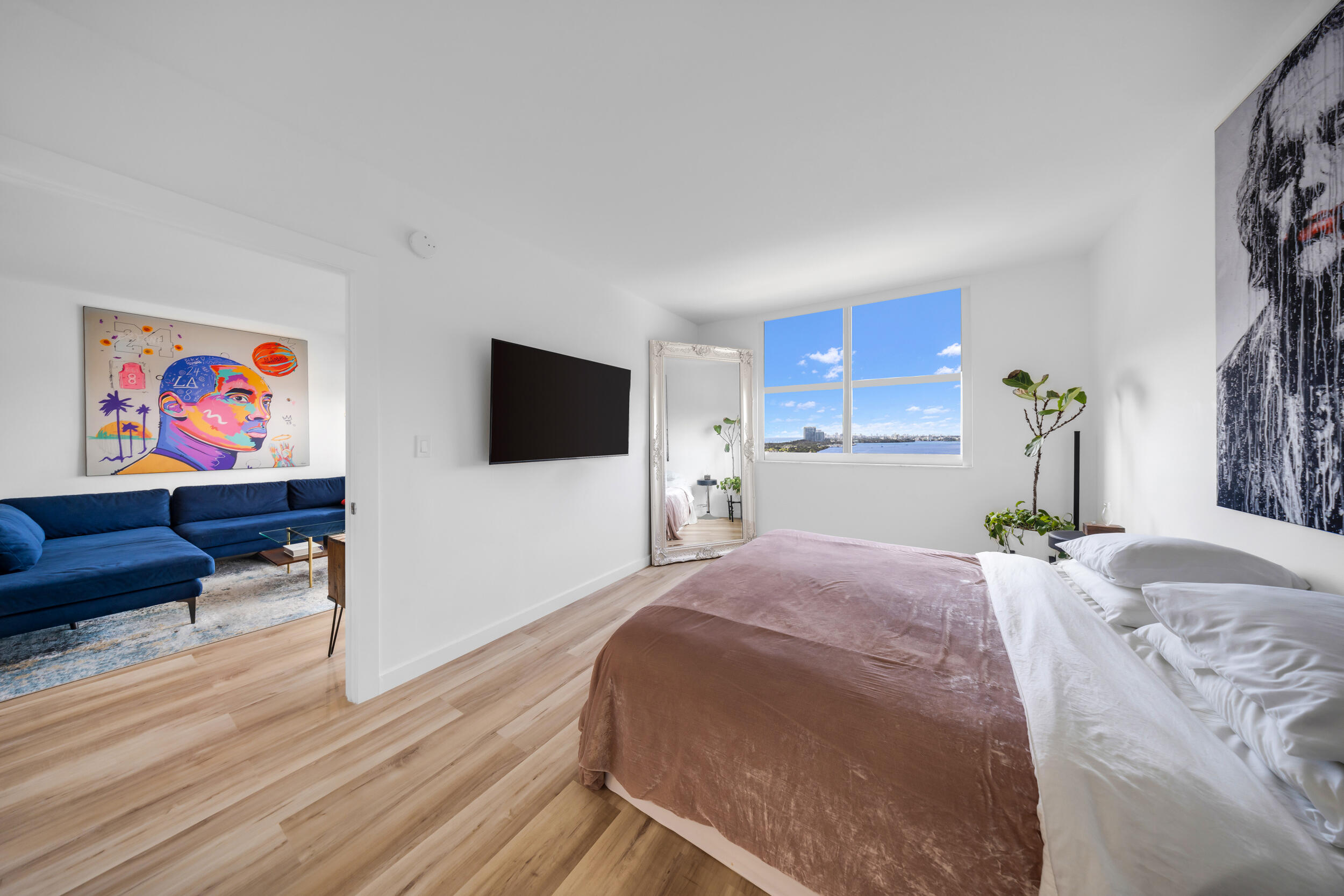 image Arlen House Condo21