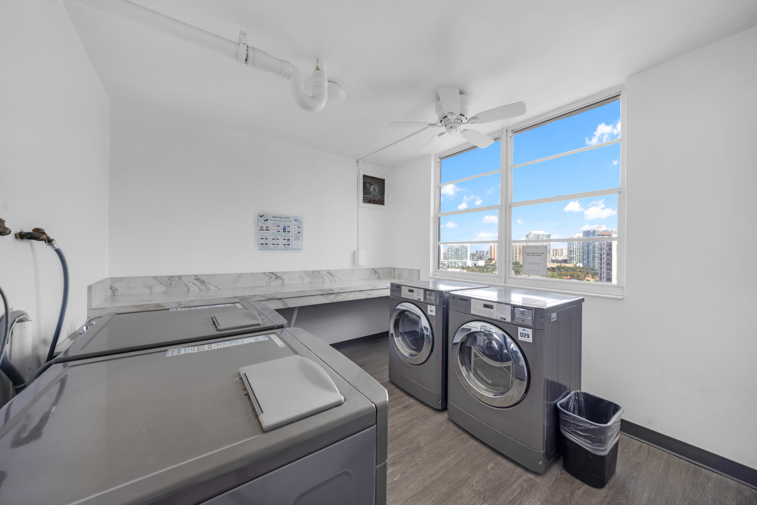 image Arlen House Condo27
