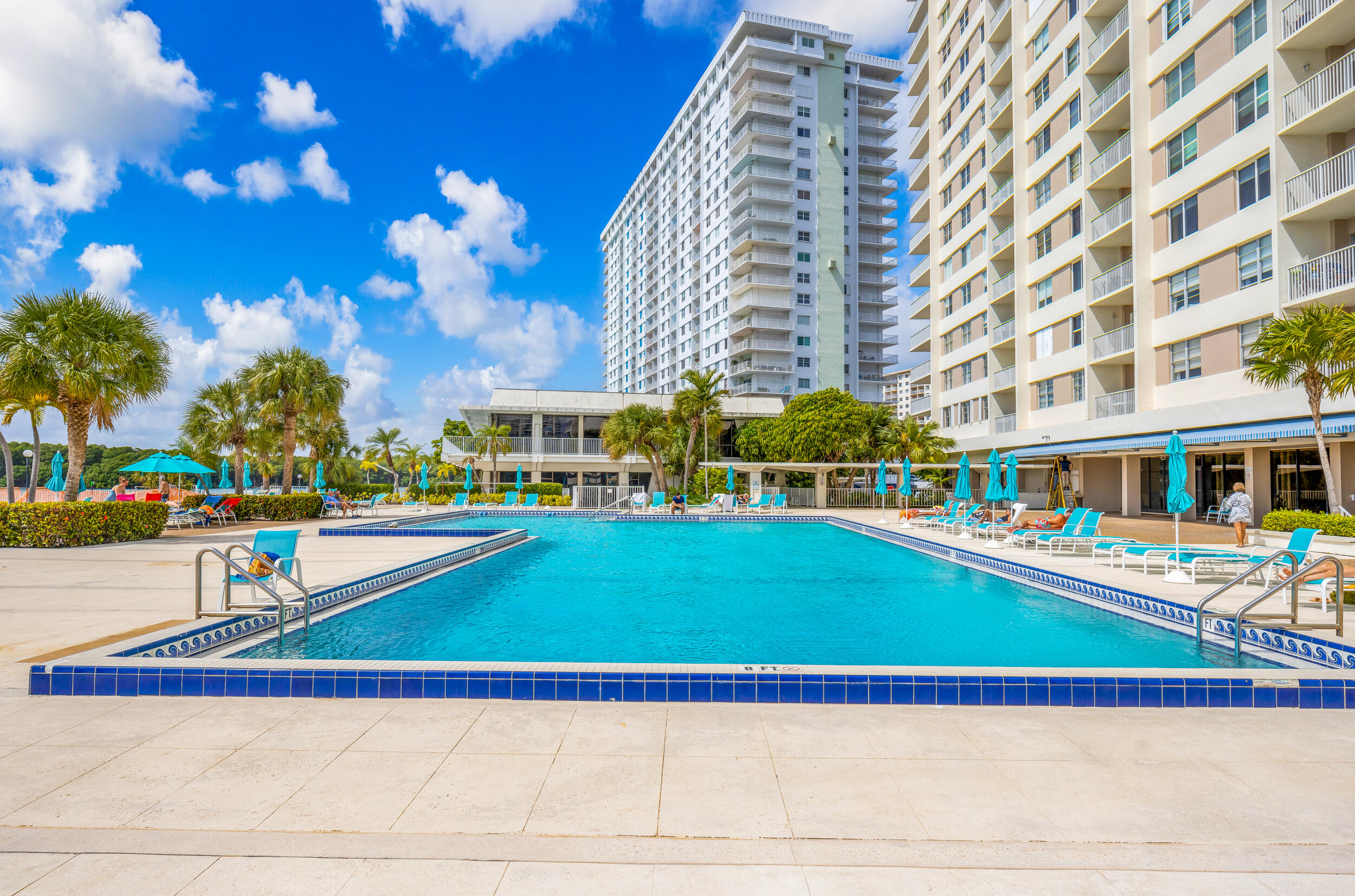 image Arlen House Condo30