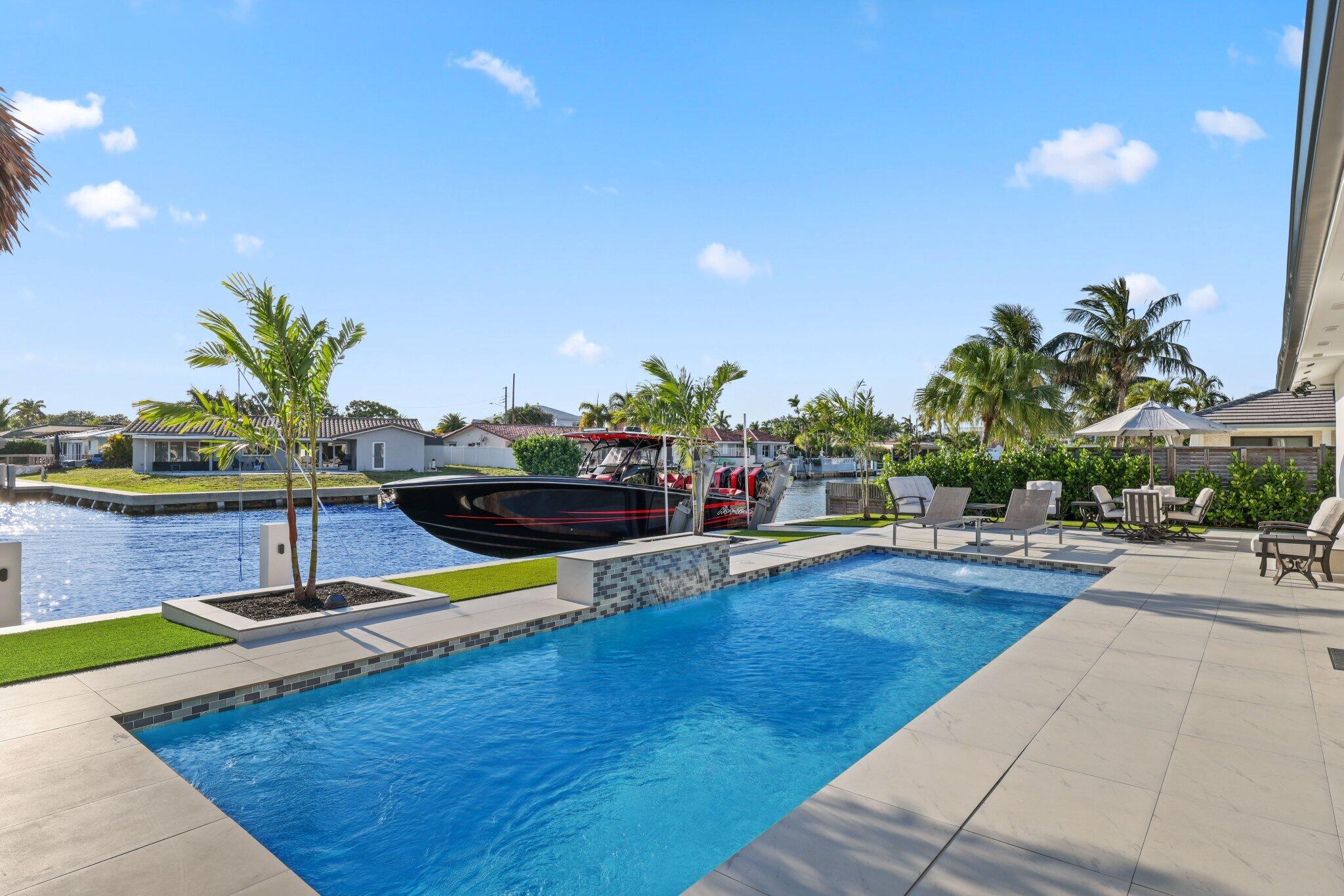 5641 Bayview Fort Lauderdale, FL 33308