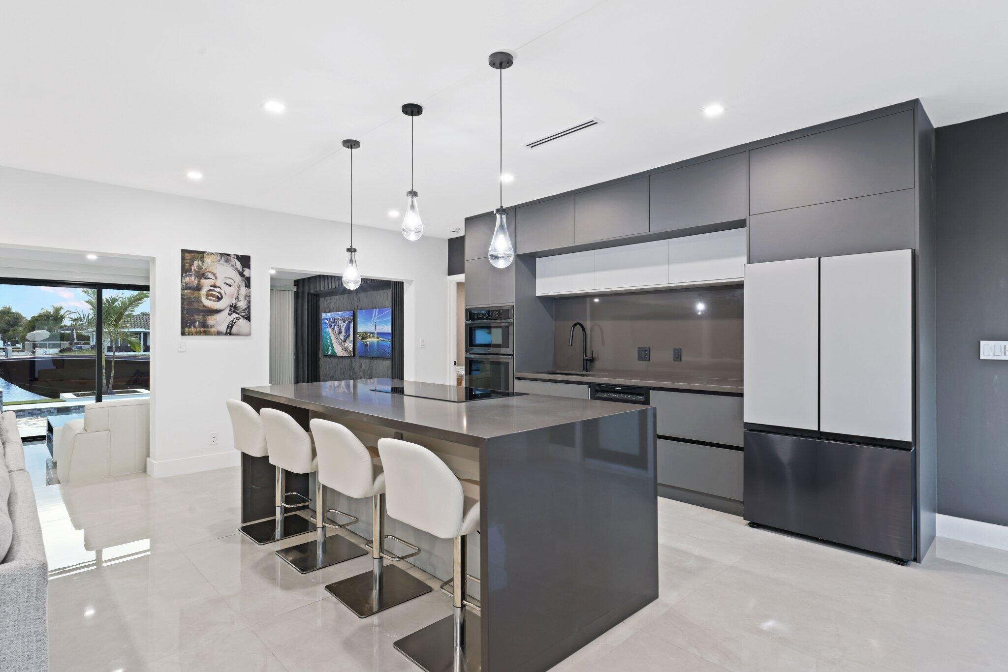 5641 Bayview Fort Lauderdale, FL 33308