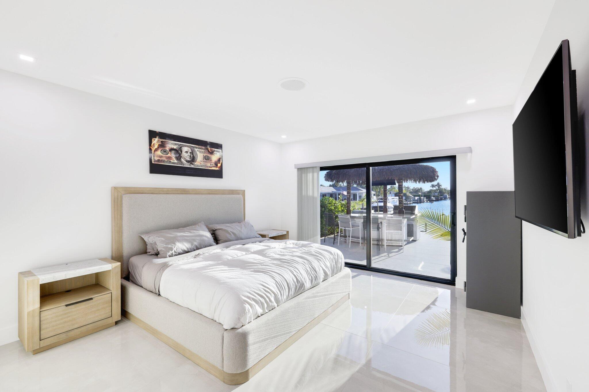 5641 Bayview Fort Lauderdale, FL 33308