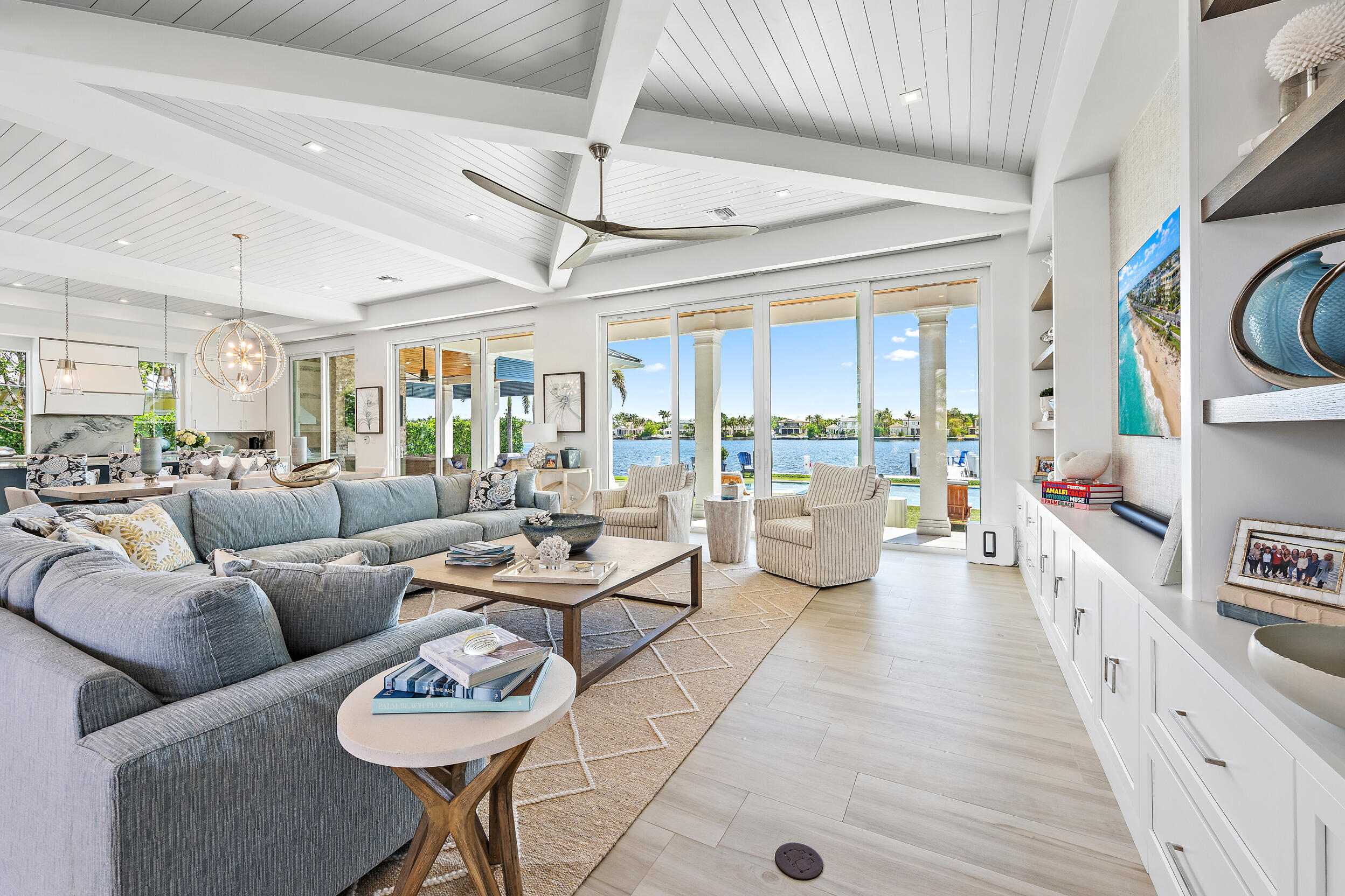 11730 Lake Shr North Palm Beach, FL 33408