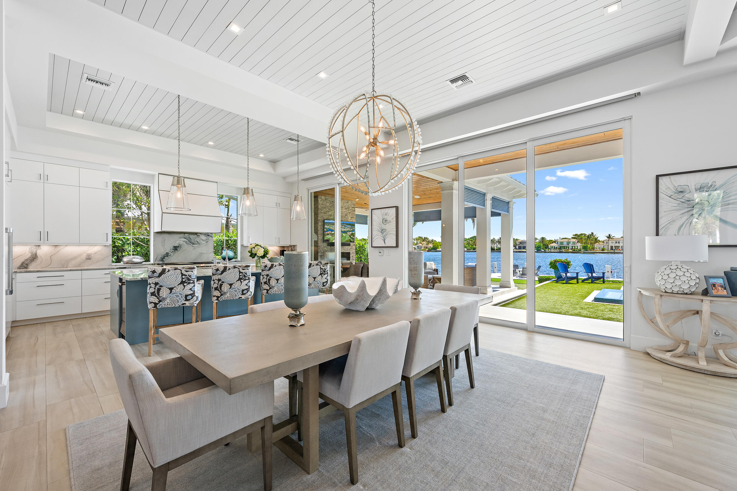 11730 Lake Shr North Palm Beach, FL 33408