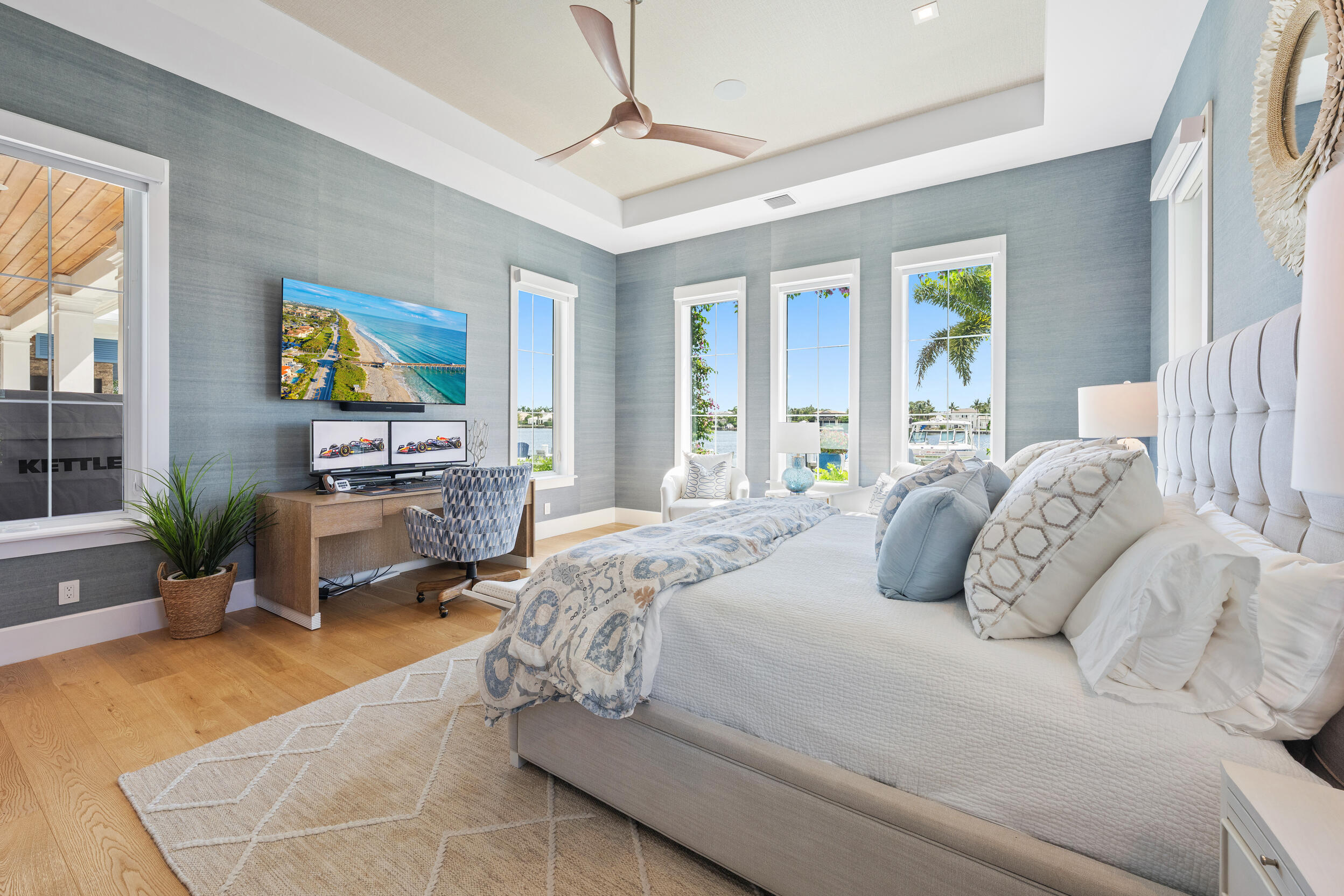 11730 Lake Shr North Palm Beach, FL 33408