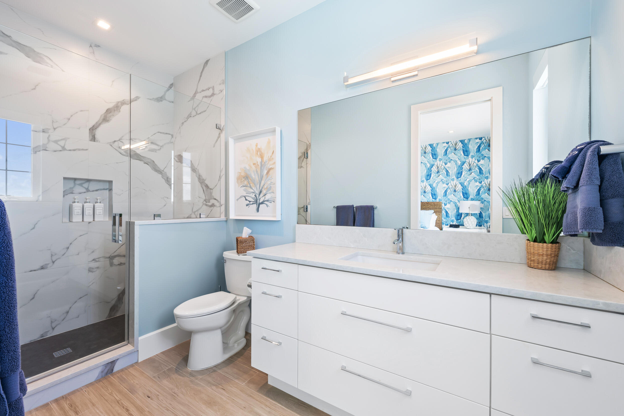 11730 Lake Shr North Palm Beach, FL 33408