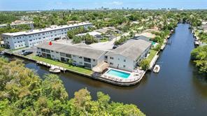 1400 NE 55th #206