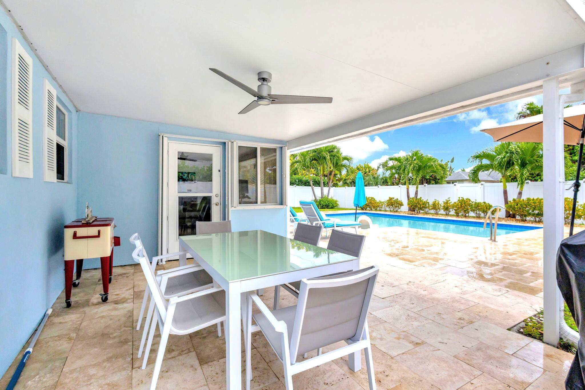 1131 Surf Singer Island, FL 33404