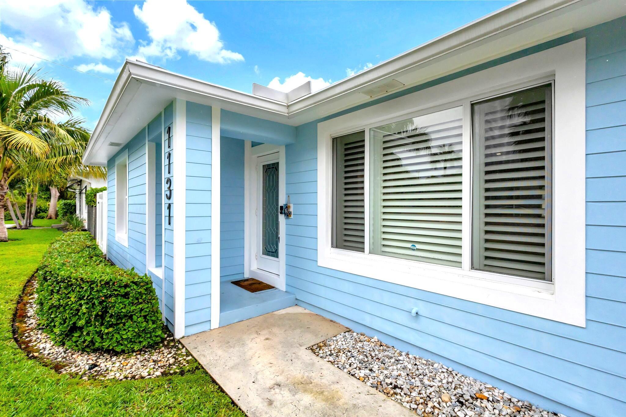 1131 Surf Singer Island, FL 33404