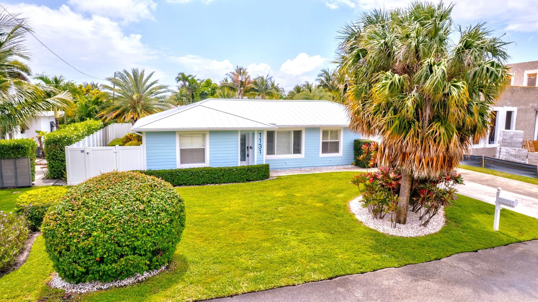 1131 Surf Singer Island, FL 33404