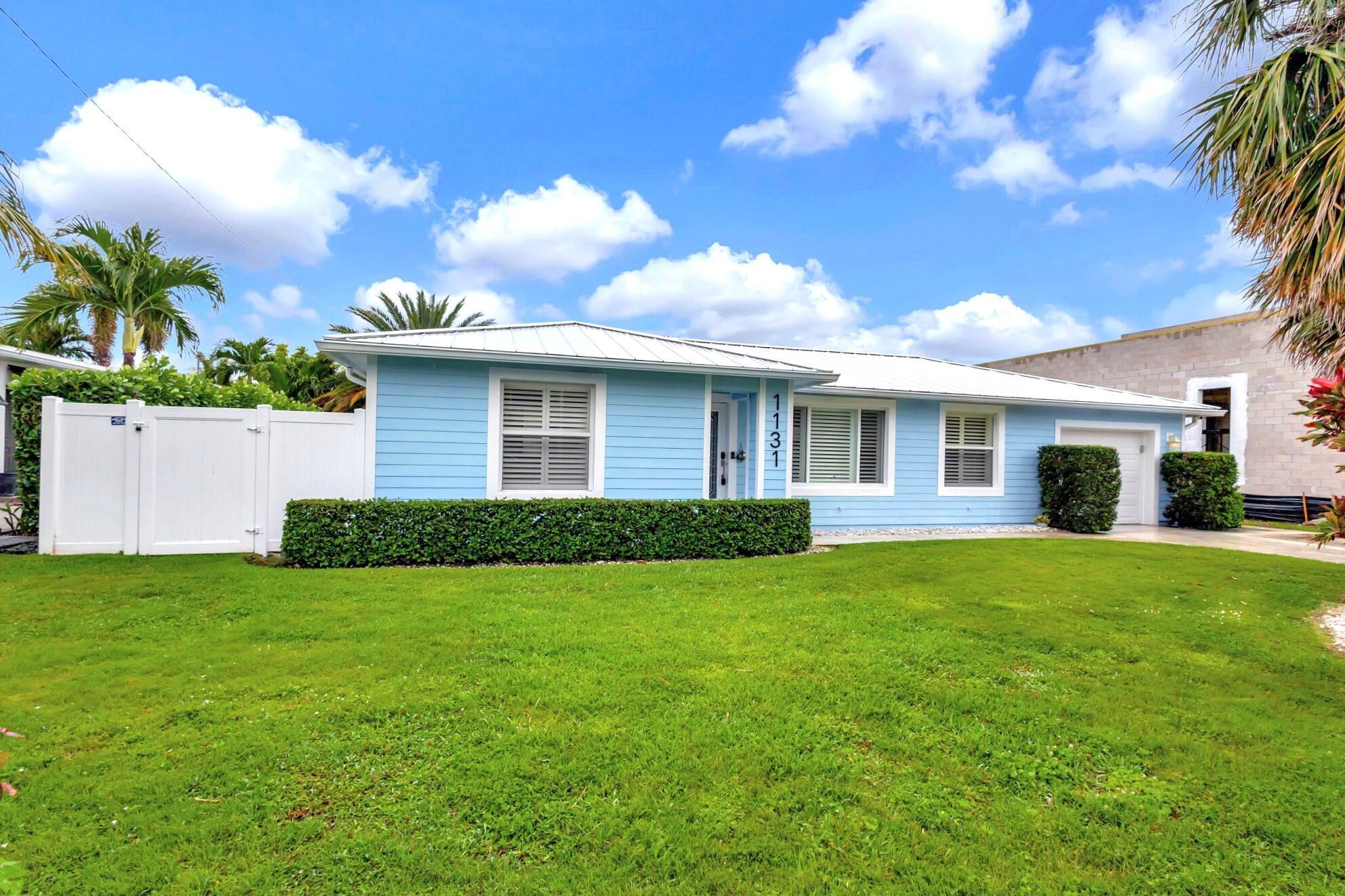 1131 Surf Singer Island, FL 33404