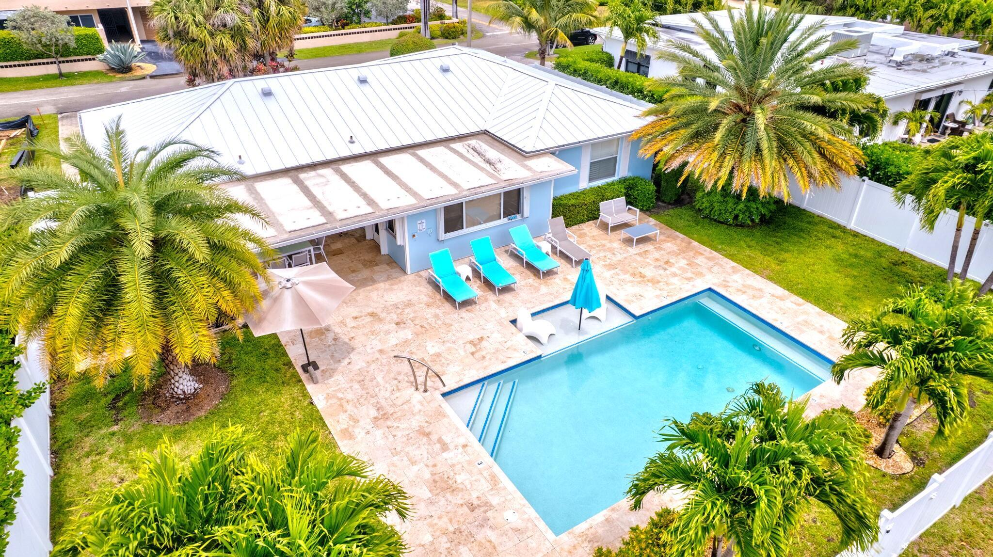1131 Surf Singer Island, FL 33404