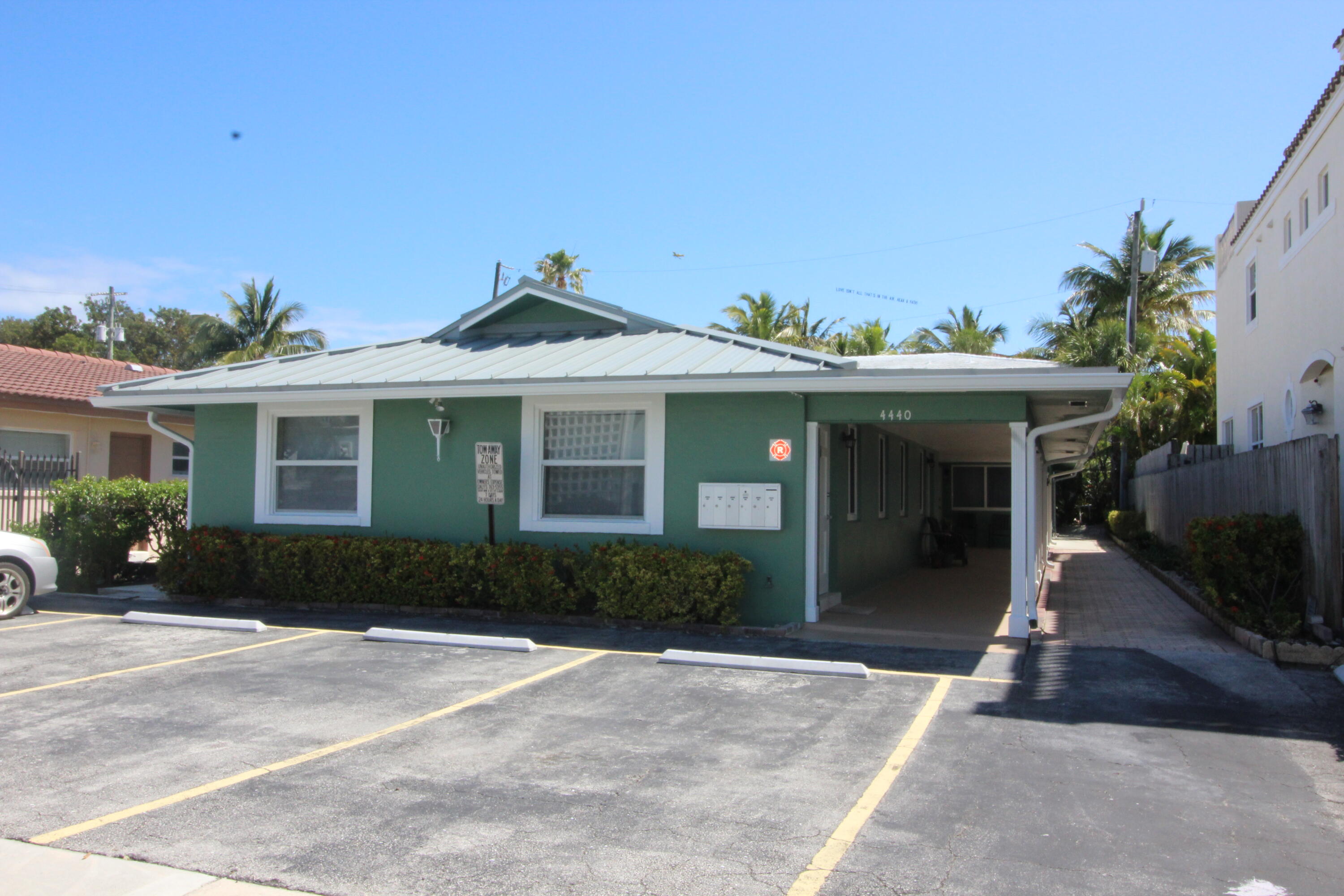 4440 Bougainvilla #3