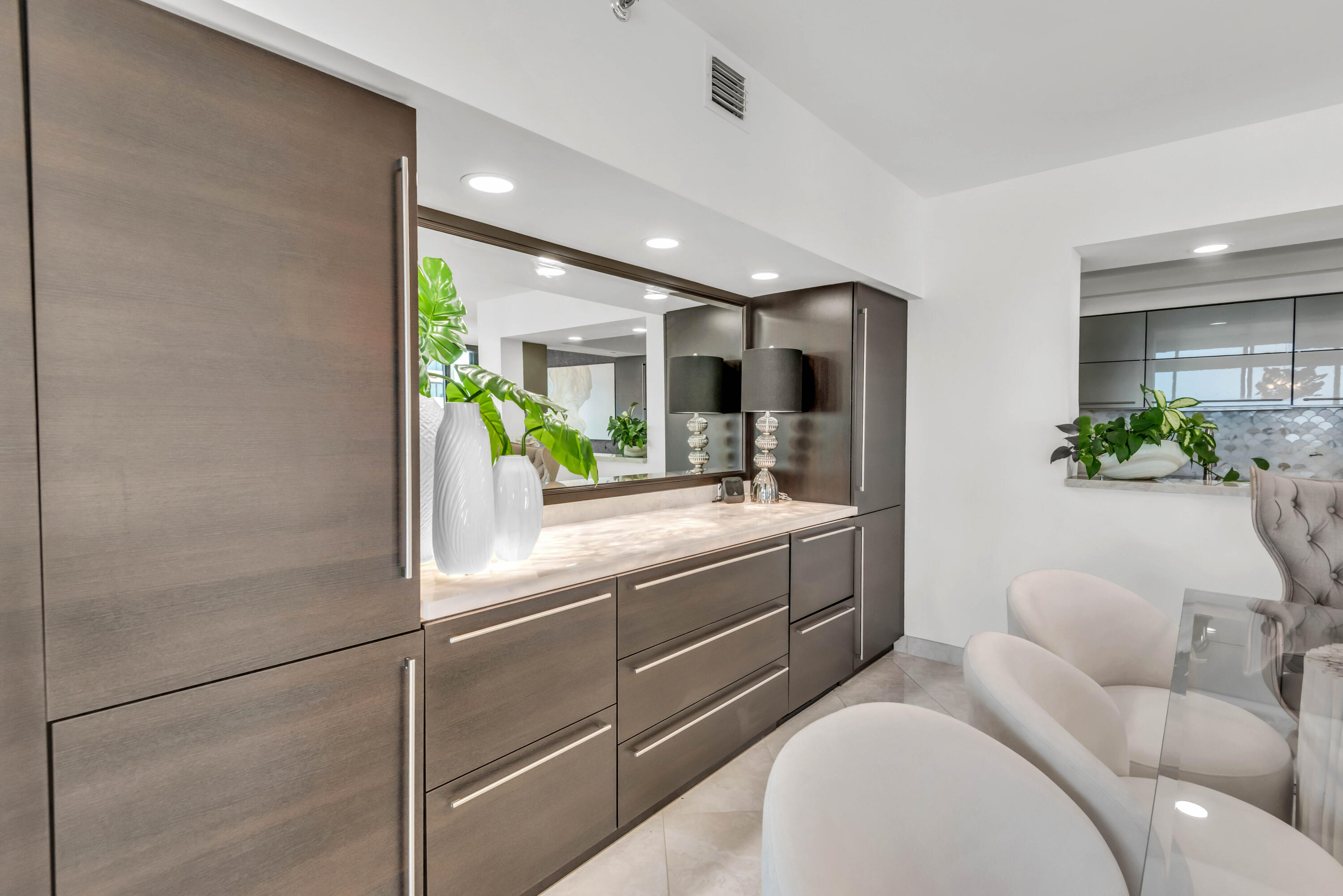 4100 N Ocean #1101 Riviera Beach, FL 33404
