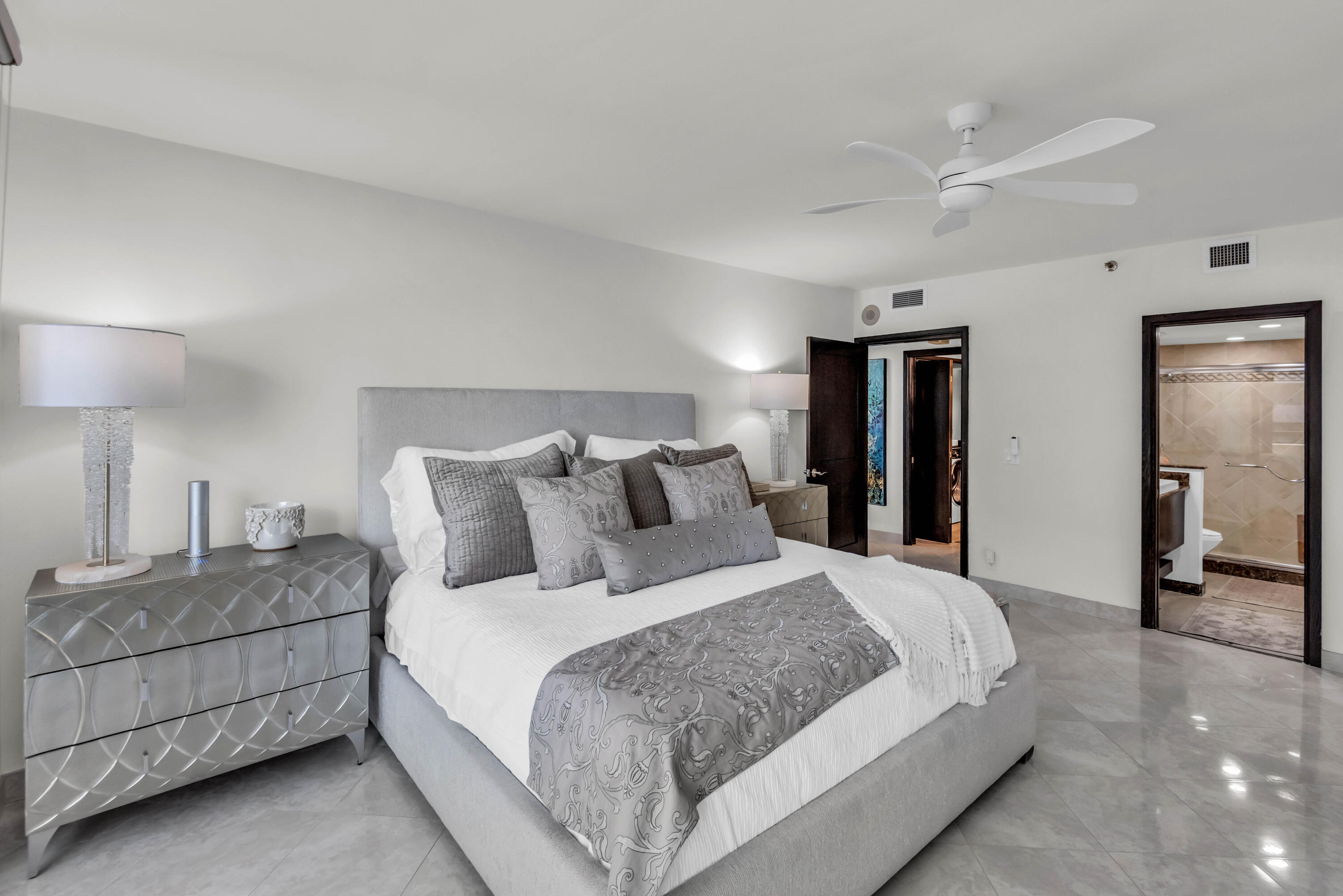 4100 N Ocean #1101 Riviera Beach, FL 33404