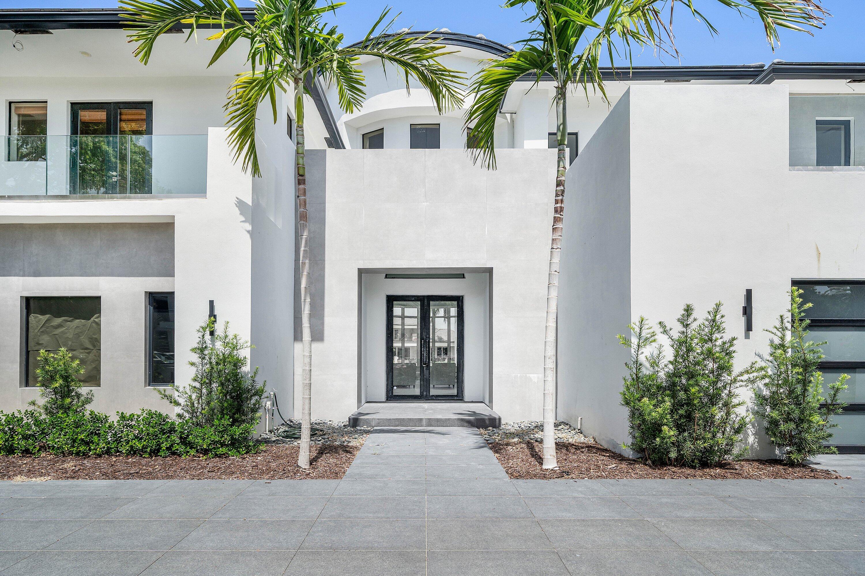 419 E Coconut Palm Boca Raton, FL 33432