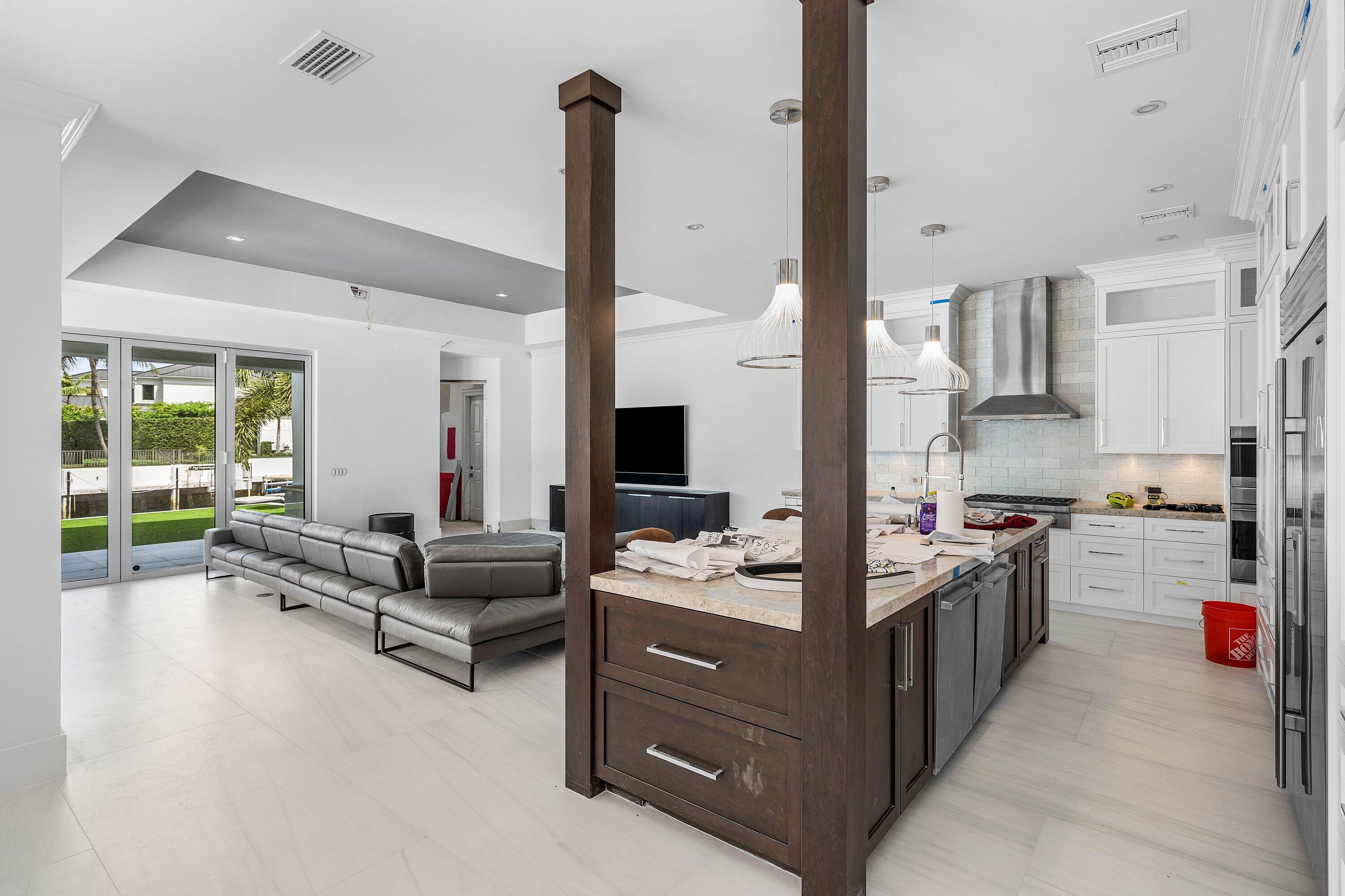 419 E Coconut Palm Boca Raton, FL 33432
