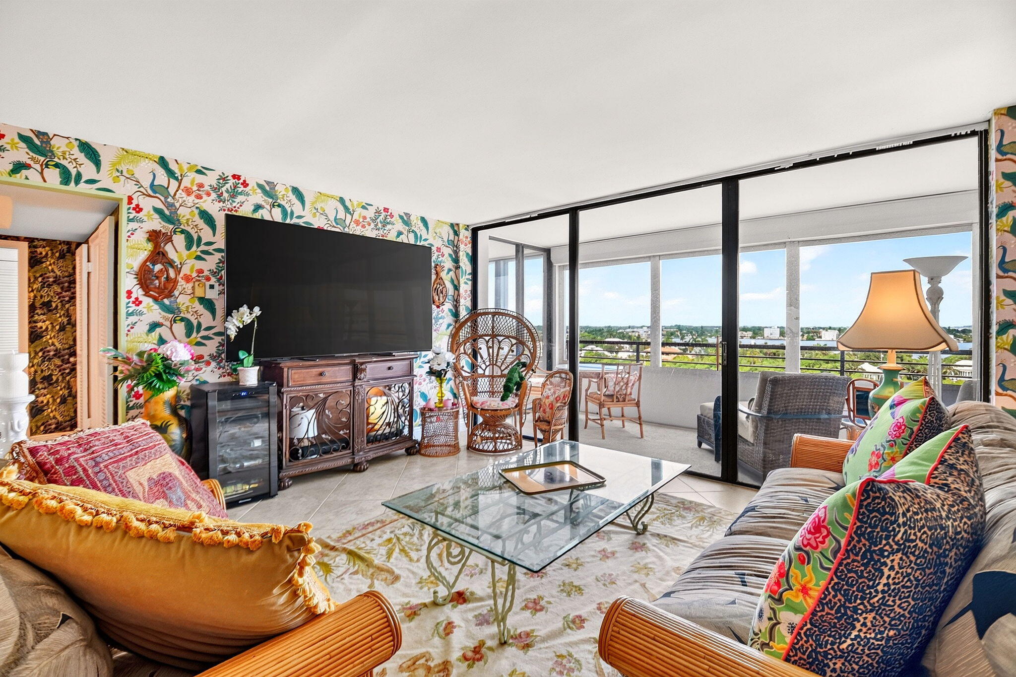 3589 S Ocean #908