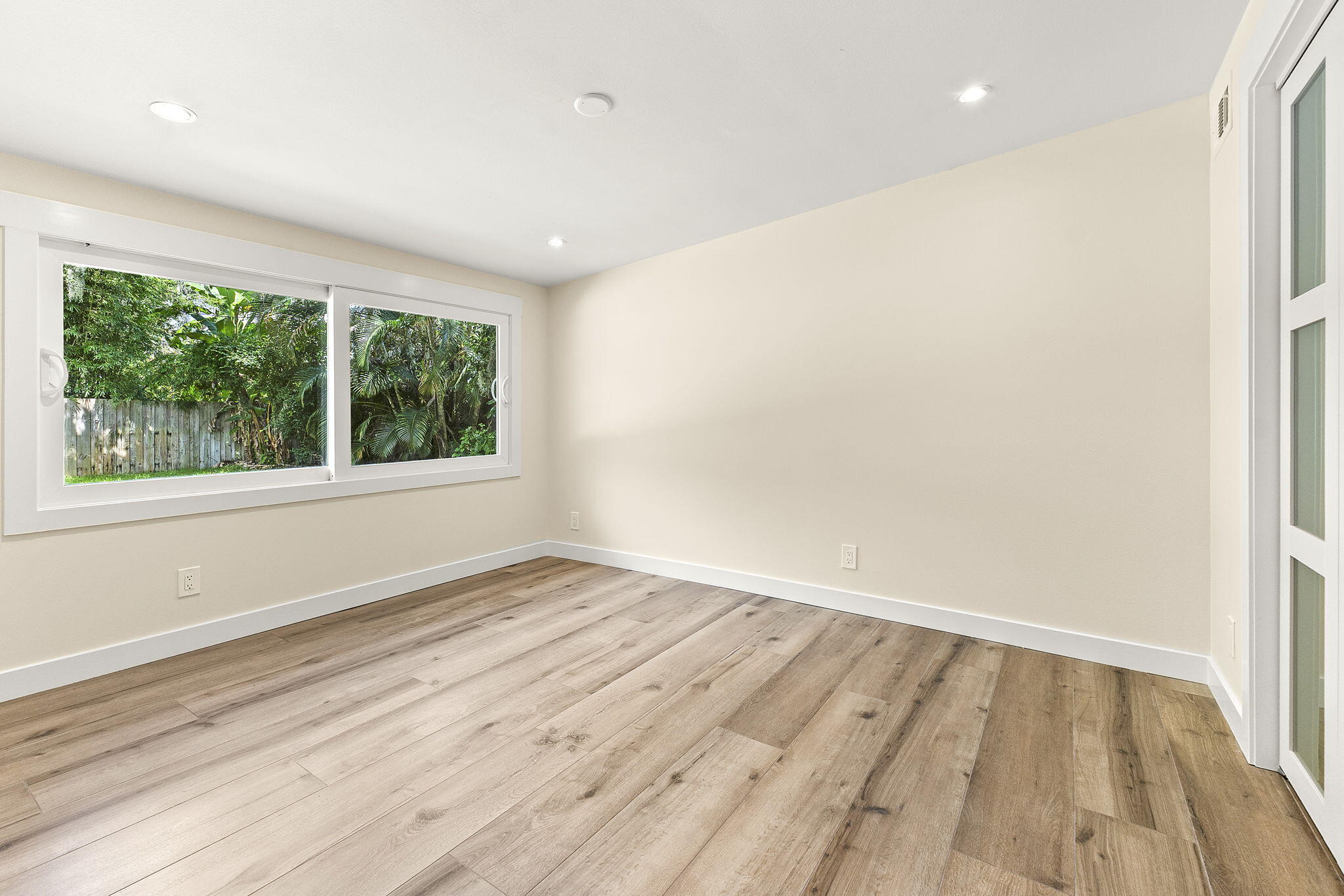 3615 Indian Riv Dr Vero Beach, FL 32963