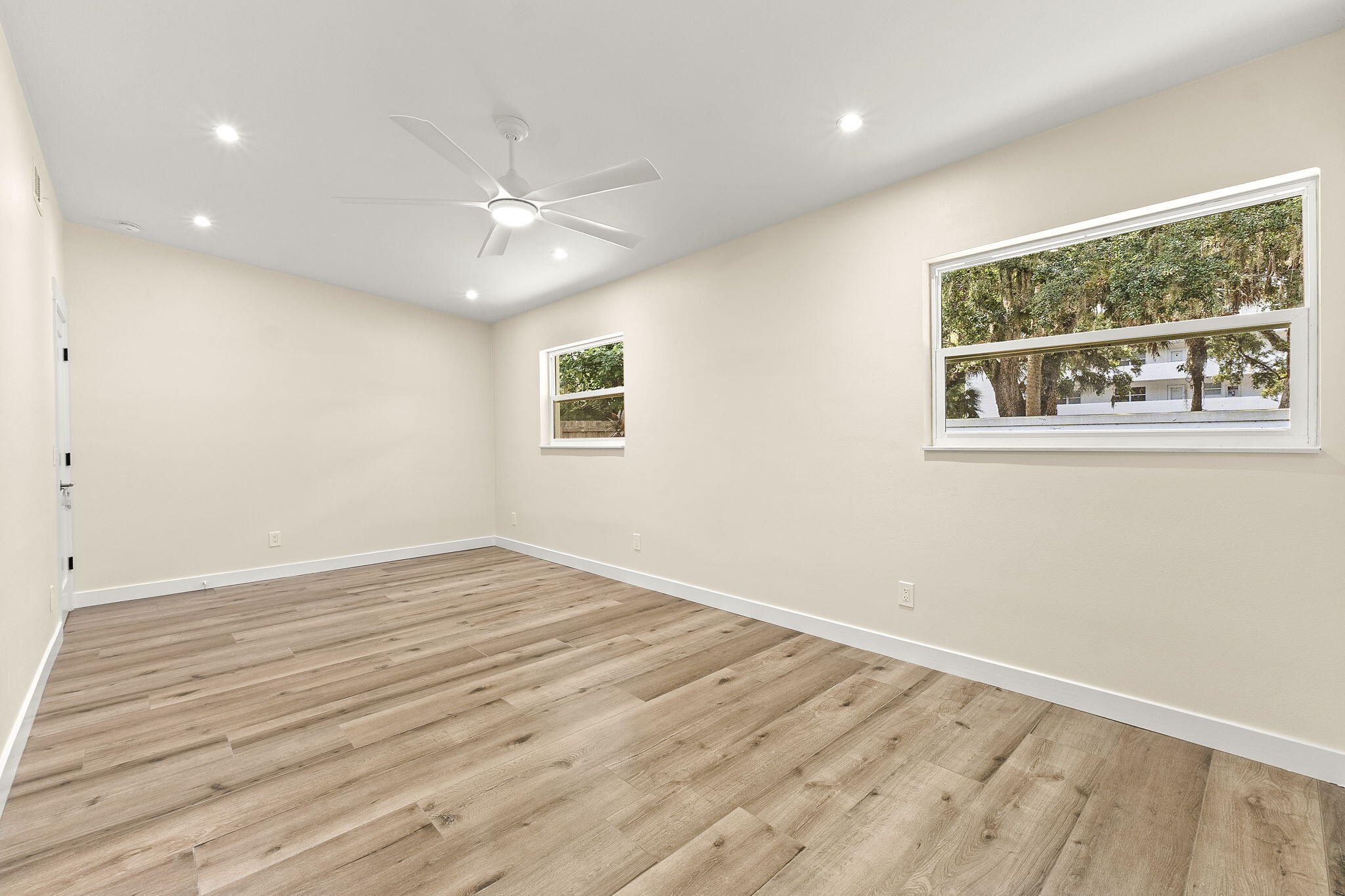 3615 Indian Riv Dr Vero Beach, FL 32963