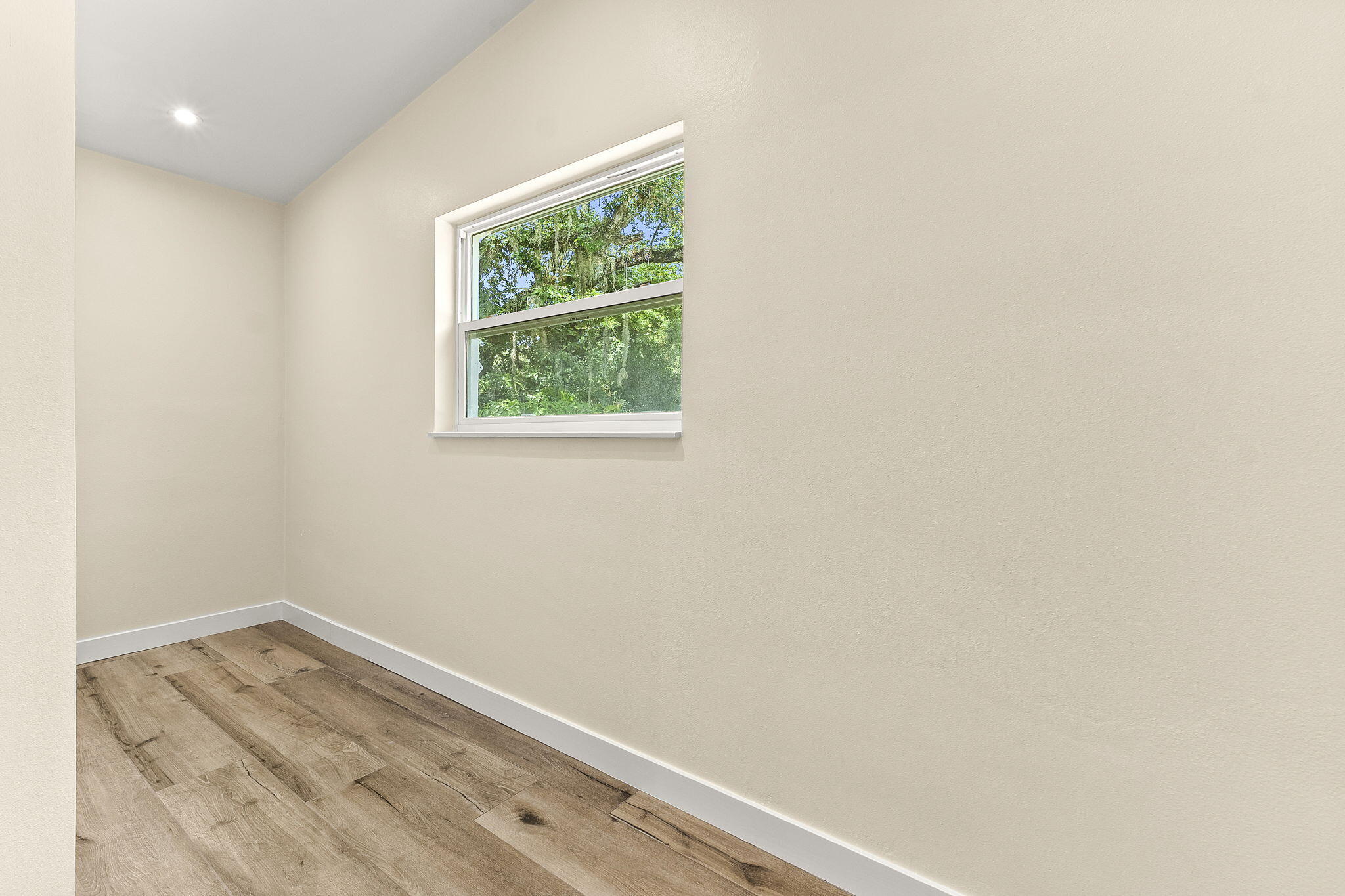 3615 Indian Riv Dr Vero Beach, FL 32963